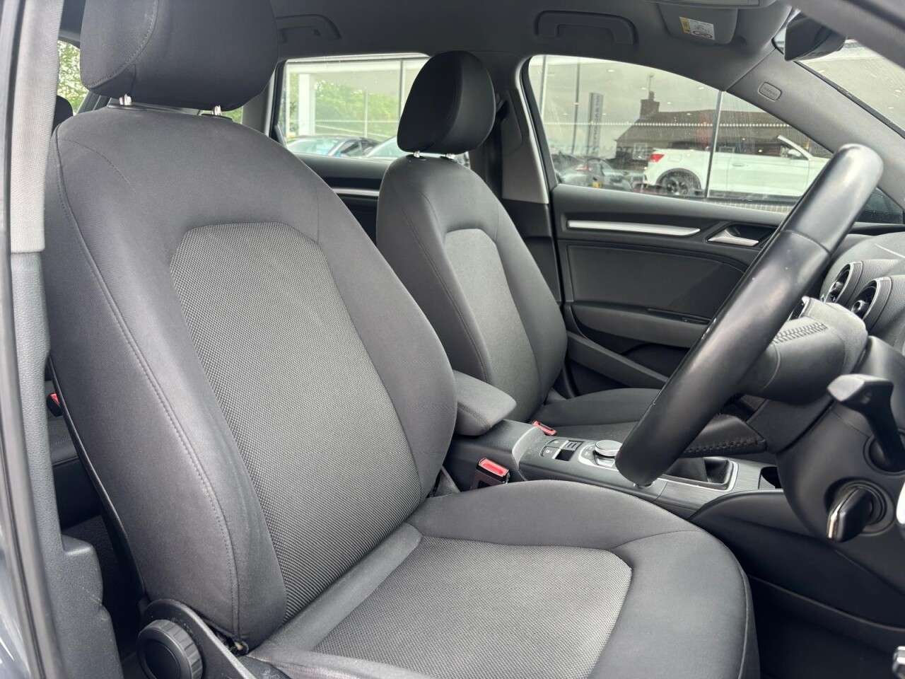 A 2019 AUDI A3 SPORTBACK 1.0 TFSI 30 SE TECHNIK FIVE DOOR 115 BHP A 2019 AUDI A3 SPORTBACK 1.0 TFSI 30 SE TECHNIK FIVE DOOR 115 BHP