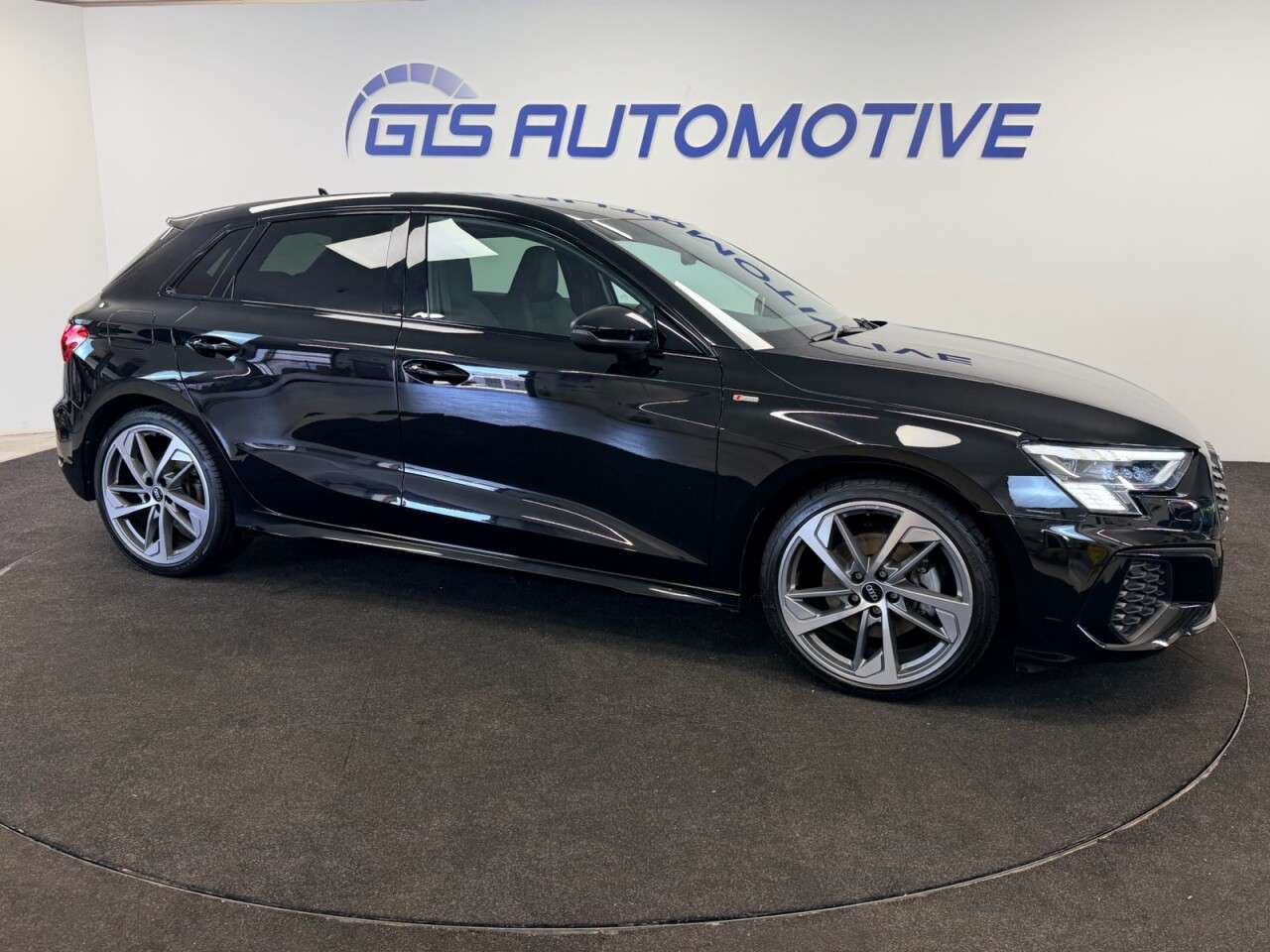 A 2022 AUDI A3 SPORTBACK 1.5 TFSI 35 S-LINE EDITION 1 FIVE DOOR 150 BHP + SAT NAV + ELEC H A 2022 AUDI A3 SPORTBACK 1.5 TFSI 35 S-LINE EDITION 1 FIVE DOOR 150 BHP + SAT NAV + ELEC H
