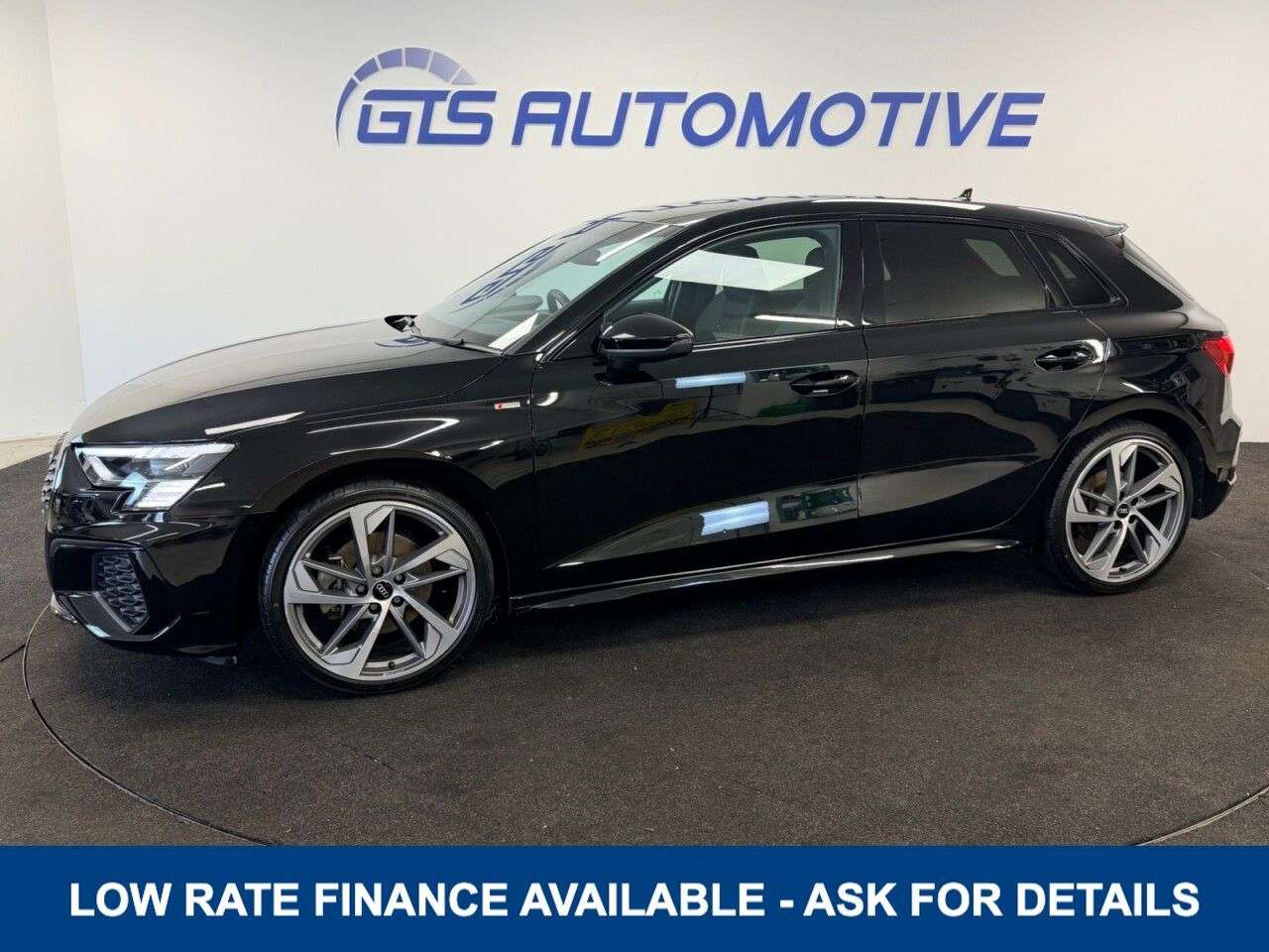 A 2022 AUDI A3 SPORTBACK 1.5 TFSI 35 S-LINE EDITION 1 FIVE DOOR 150 BHP + SAT NAV + ELEC H A 2022 AUDI A3 SPORTBACK 1.5 TFSI 35 S-LINE EDITION 1 FIVE DOOR 150 BHP + SAT NAV + ELEC H