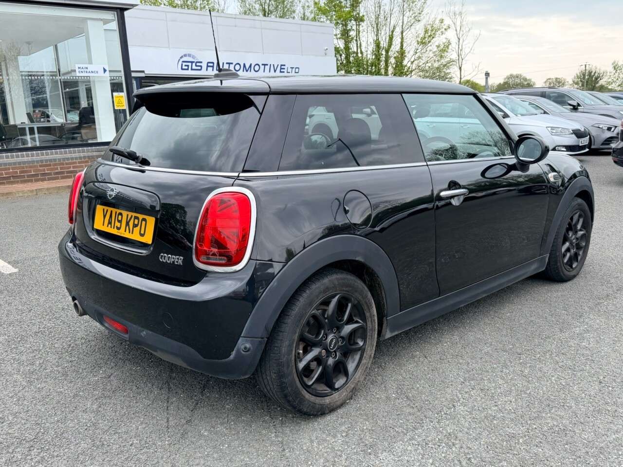 2019 MINI HATCH 2019 MINI HATCH
