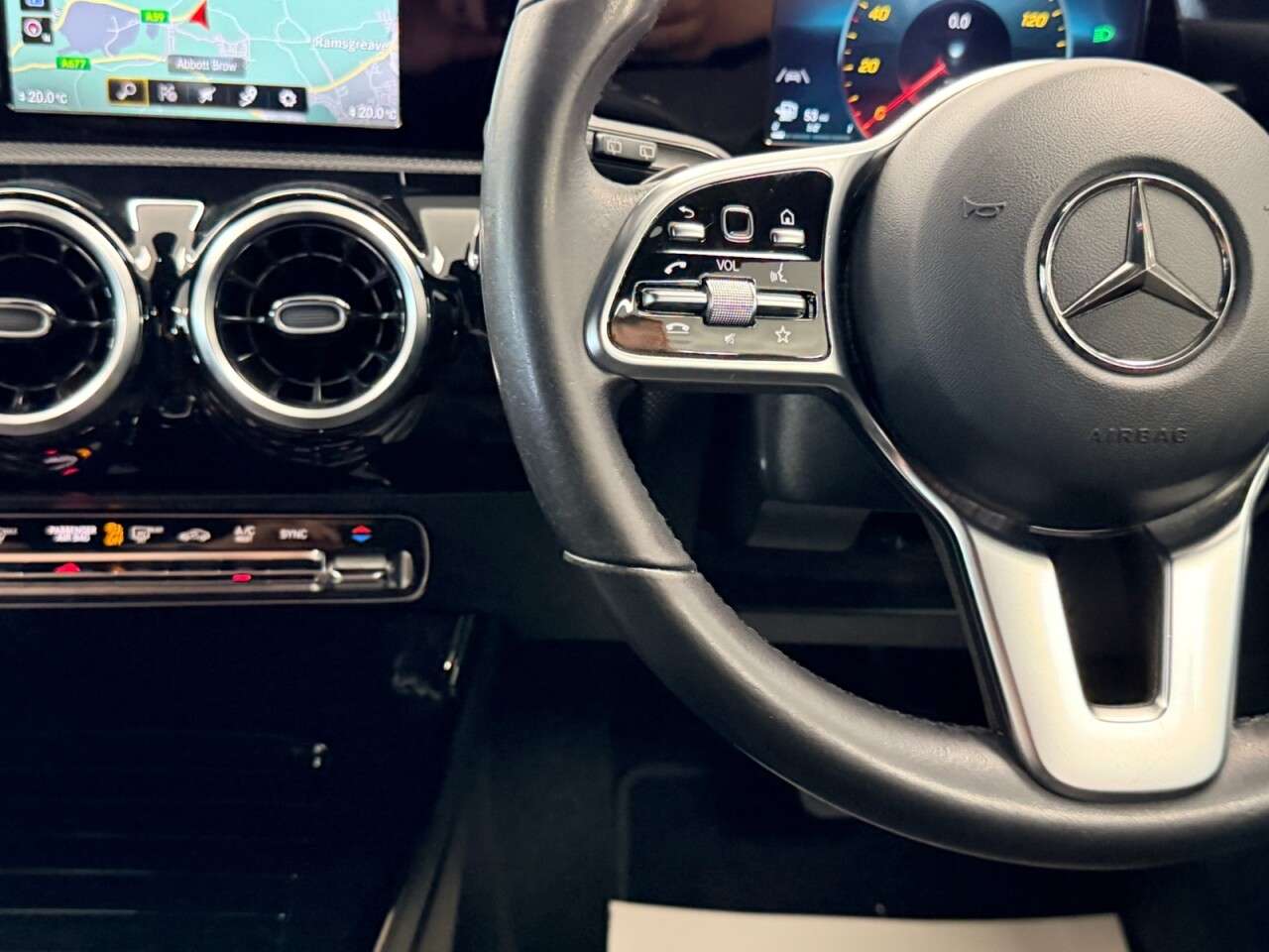 2020 MERCEDES-BENZ A CLASS 2020 MERCEDES-BENZ A CLASS