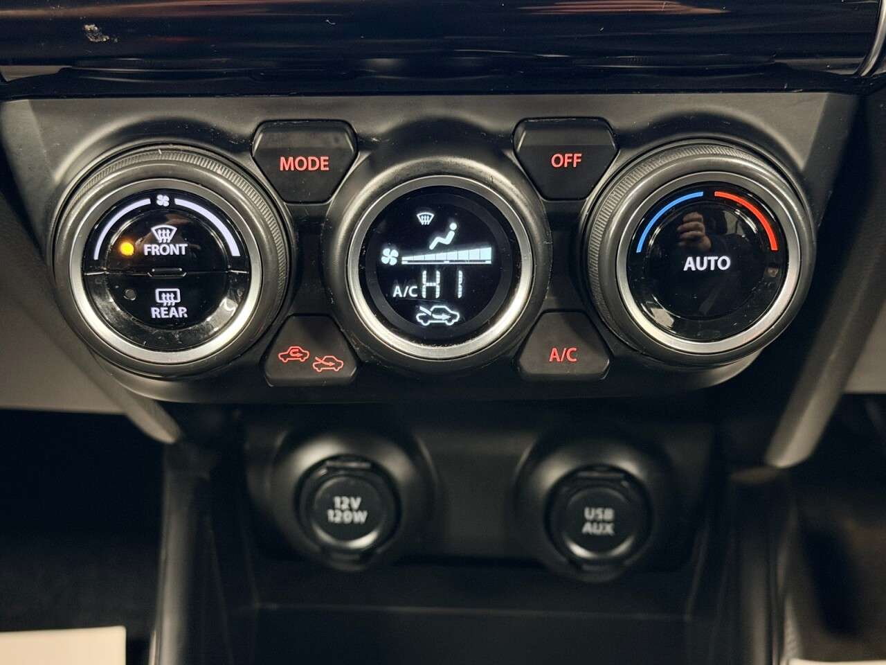 2022 SUZUKI SWIFT 2022 SUZUKI SWIFT