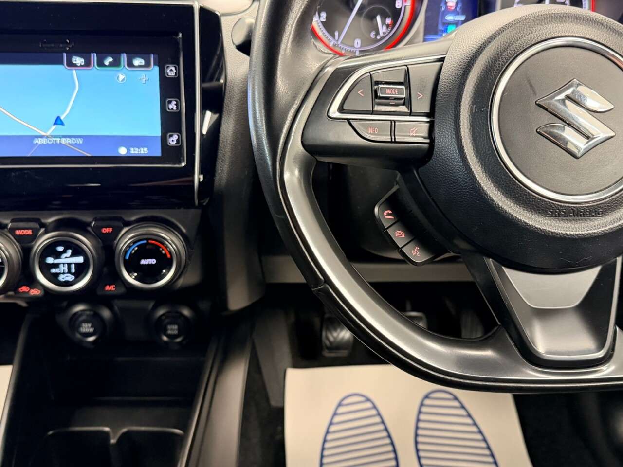 2022 SUZUKI SWIFT 2022 SUZUKI SWIFT