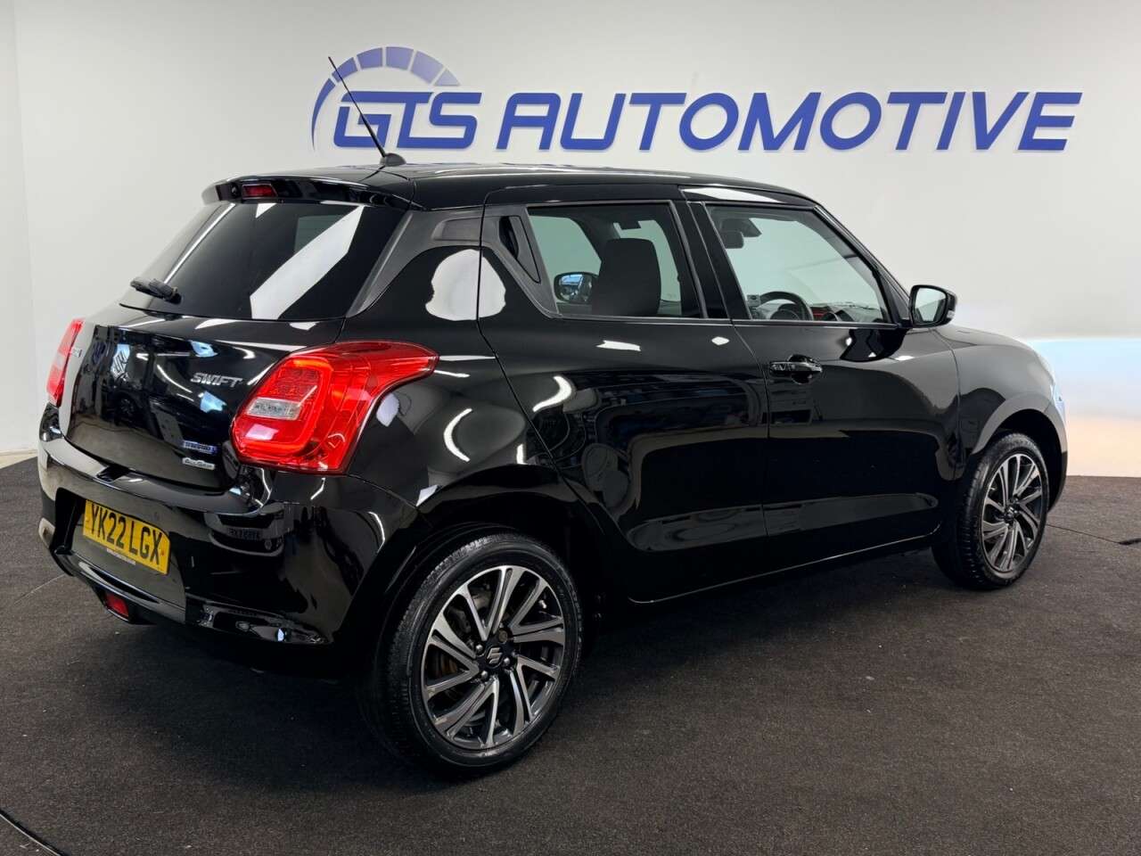 2022 SUZUKI SWIFT 2022 SUZUKI SWIFT
