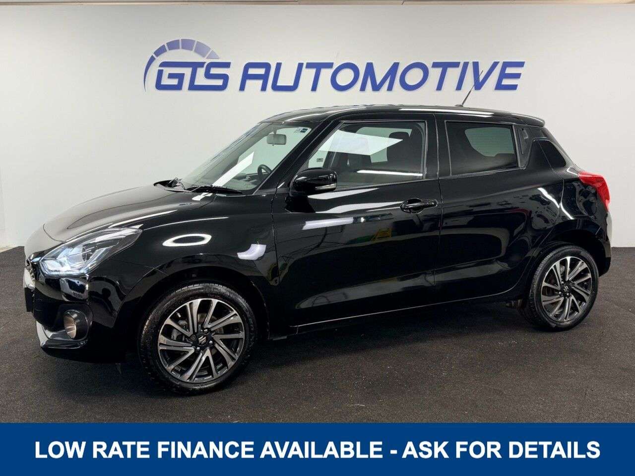A 2022 SUZUKI SWIFT 1.2 DUALJET MHEV SZ5 HYBRID ALLGRIP 4WD 85 BHP + SAT NAV + REAR CAMERA SIX A 2022 SUZUKI SWIFT 1.2 DUALJET MHEV SZ5 HYBRID ALLGRIP 4WD 85 BHP + SAT NAV + REAR CAMERA SIX