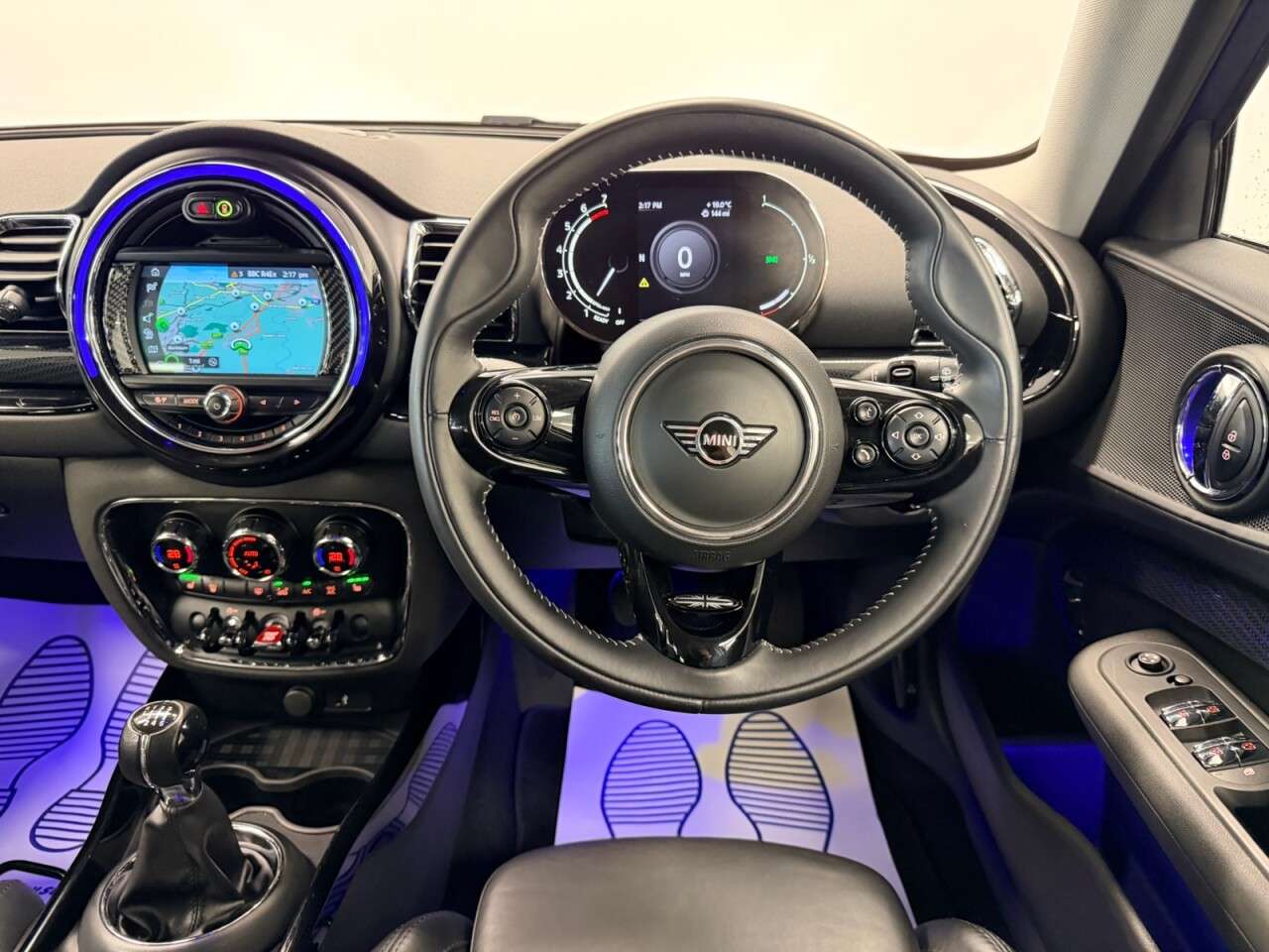 2020 MINI CLUBMAN 2020 MINI CLUBMAN
