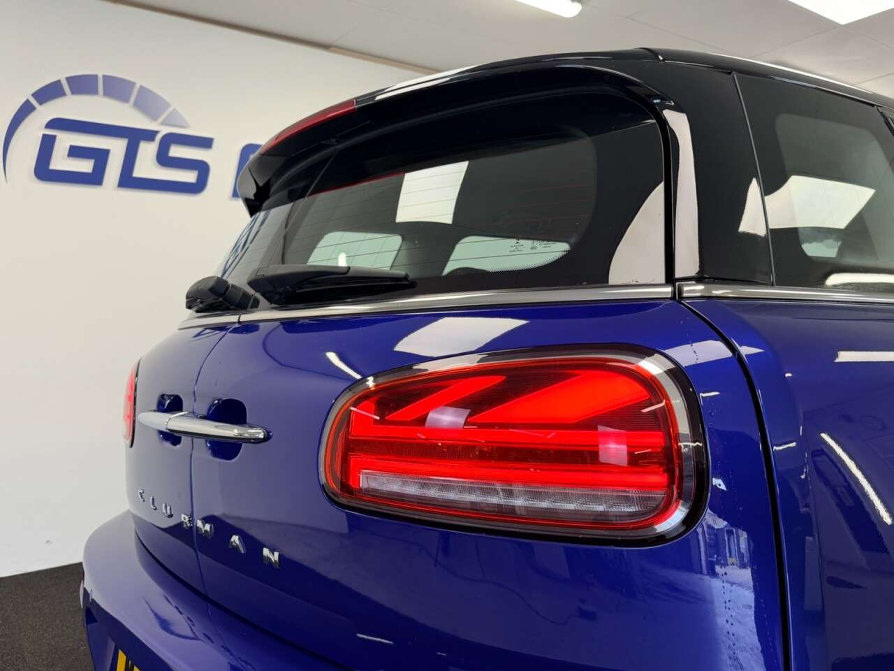 2020 MINI CLUBMAN 2020 MINI CLUBMAN