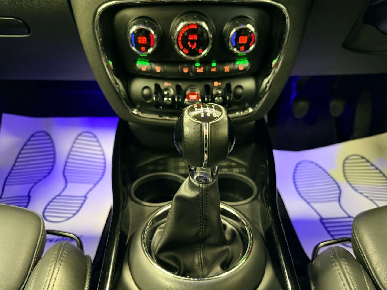 2020 MINI CLUBMAN 2020 MINI CLUBMAN