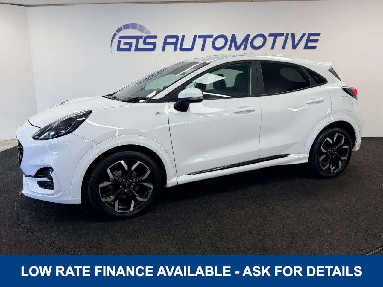 A 2021 FORD PUMA 1.0 TURBO ECOBOOST MHEV ST-LINE X 125 BHP + SAT NAV + BANG OLUFSEN SIX MONT A 2021 FORD PUMA 1.0 TURBO ECOBOOST MHEV ST-LINE X 125 BHP + SAT NAV + BANG OLUFSEN SIX MONT