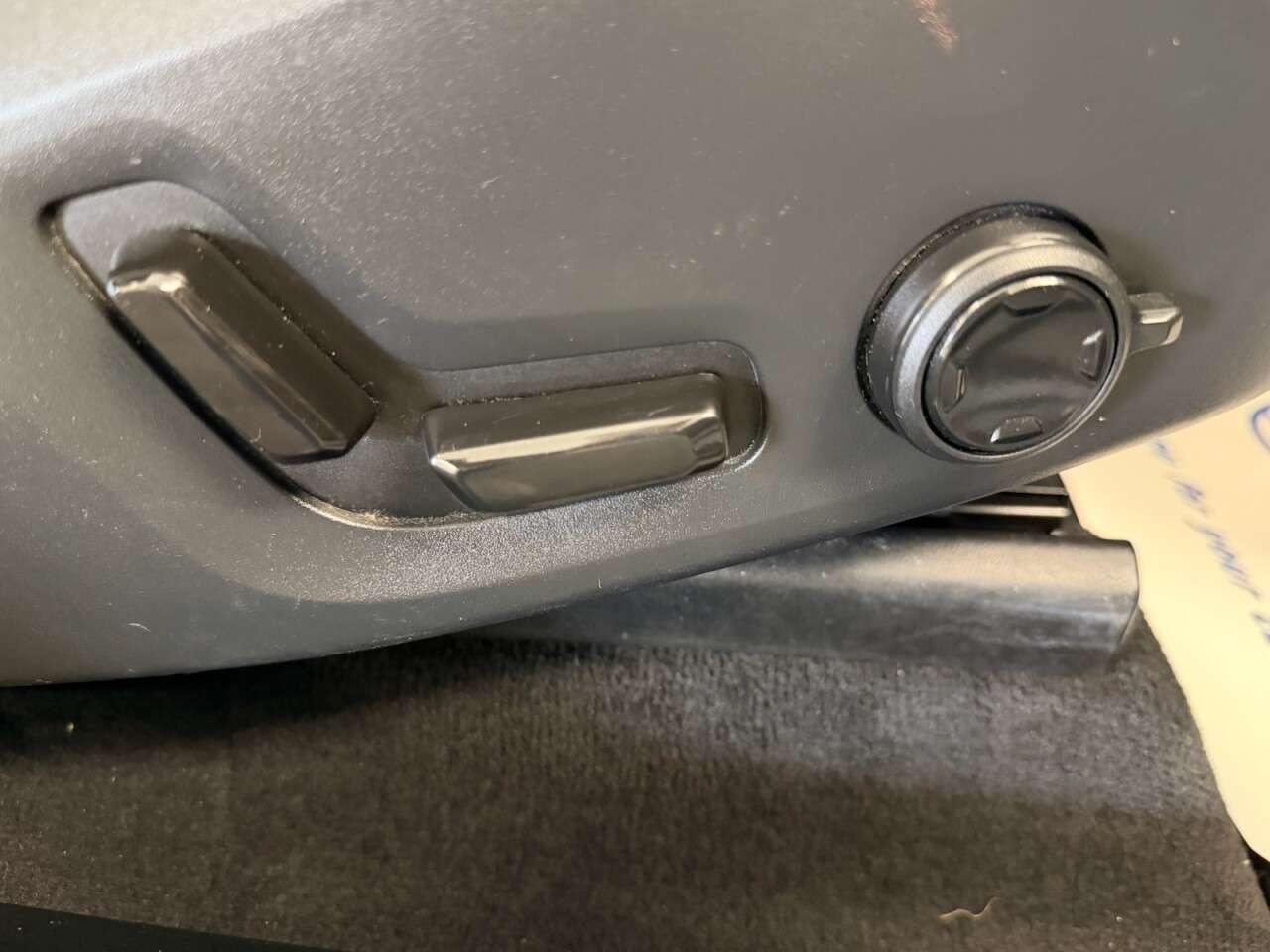 2019 VOLVO XC60 2019 VOLVO XC60
