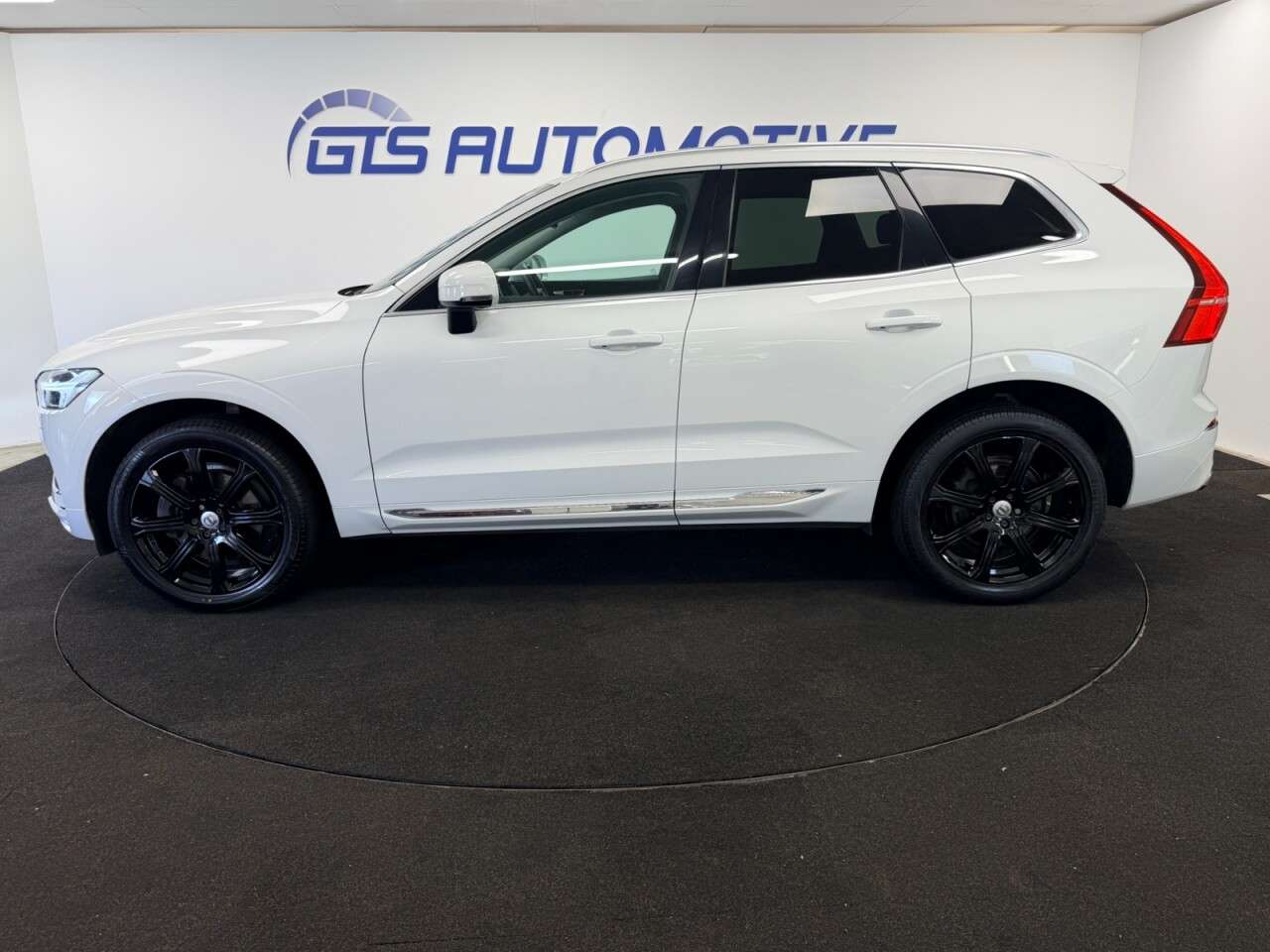 2019 VOLVO XC60 2019 VOLVO XC60