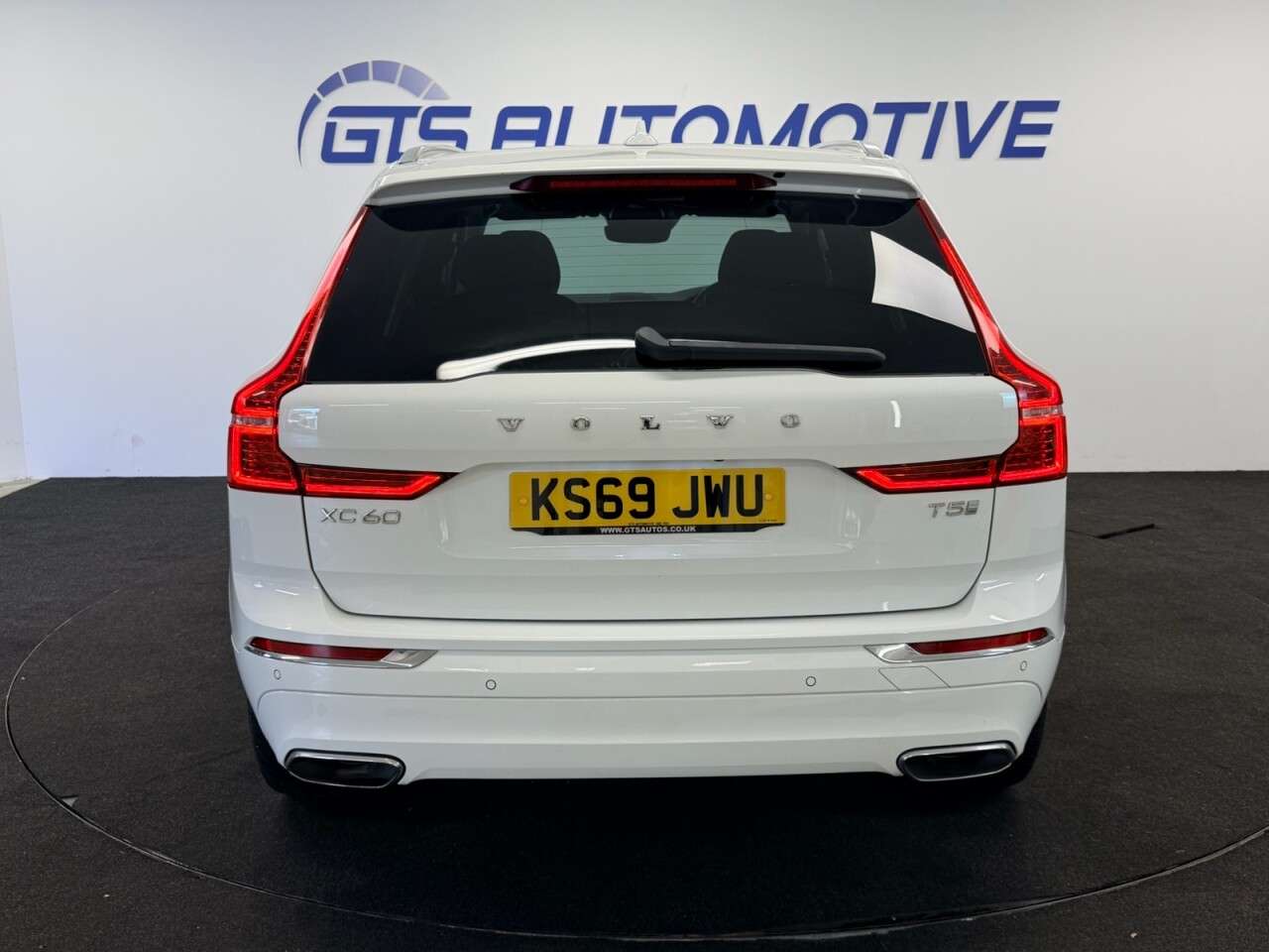 2019 VOLVO XC60 2019 VOLVO XC60