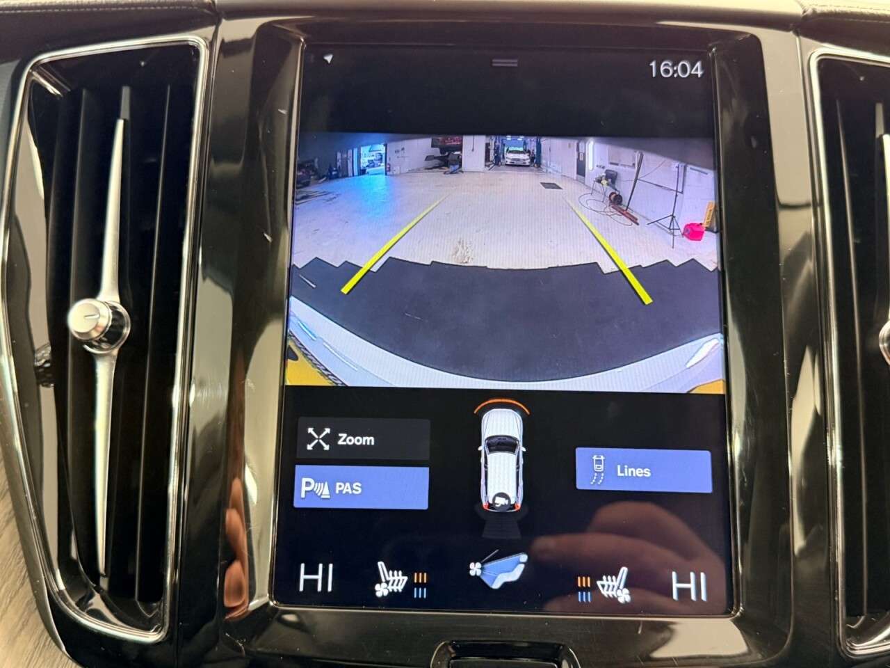 2019 VOLVO XC60 2019 VOLVO XC60