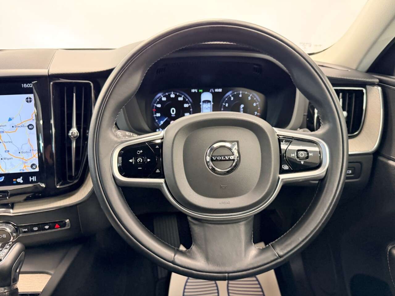 2019 VOLVO XC60 2019 VOLVO XC60
