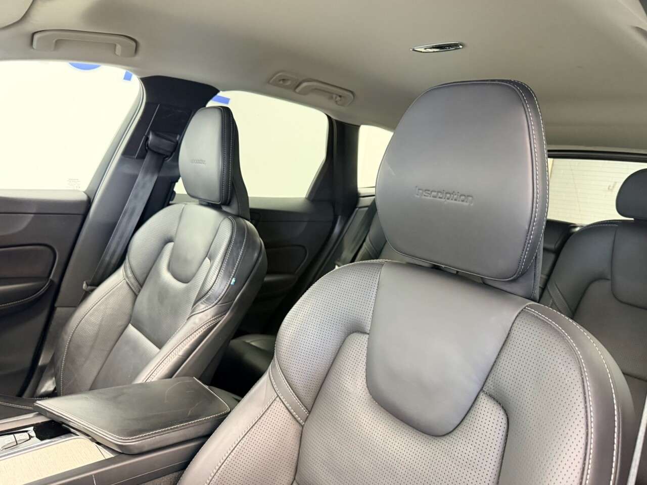 2019 VOLVO XC60 2019 VOLVO XC60