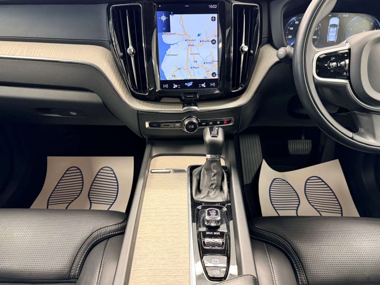 2019 VOLVO XC60 2019 VOLVO XC60