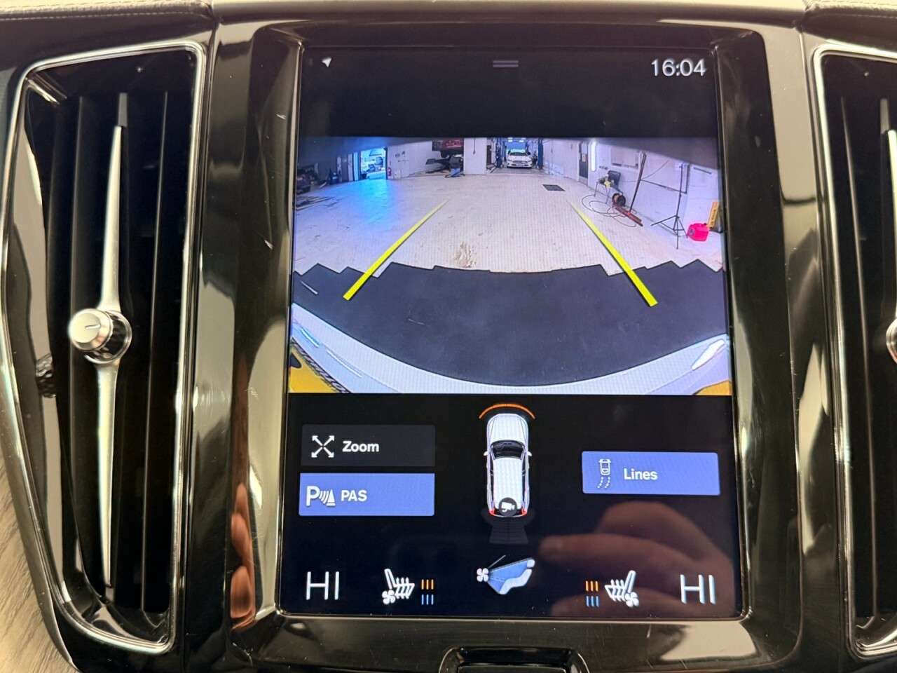 2019 VOLVO XC60 2019 VOLVO XC60