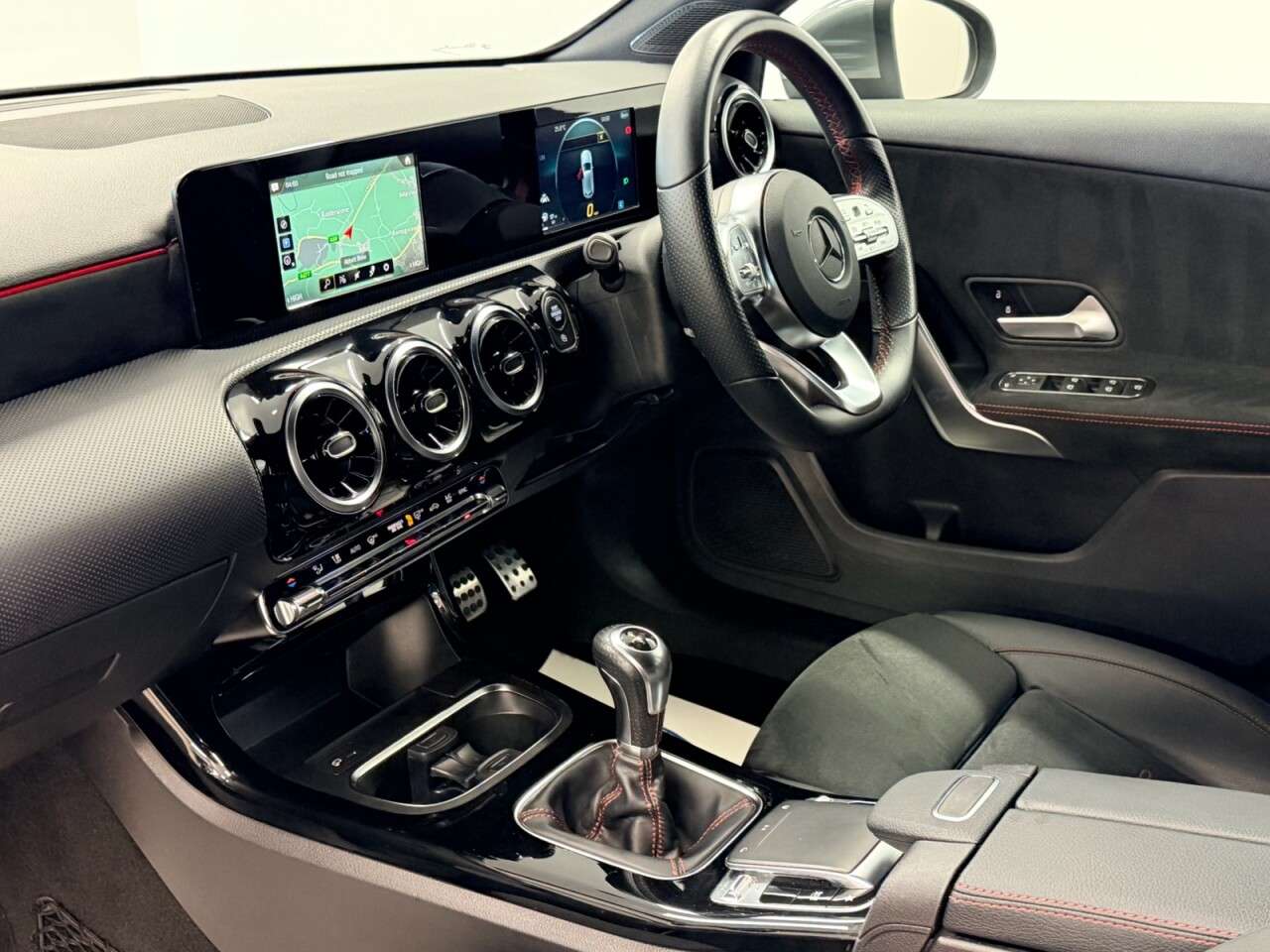 2019 MERCEDES-BENZ A CLASS 2019 MERCEDES-BENZ A CLASS