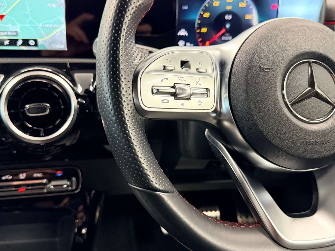2019 MERCEDES-BENZ A CLASS 2019 MERCEDES-BENZ A CLASS