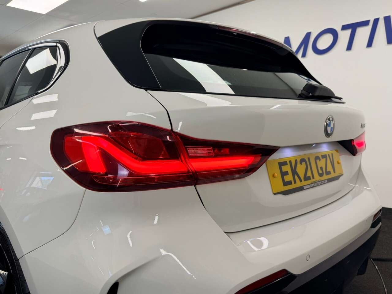 2021 BMW 1 SERIES 2021 BMW 1 SERIES