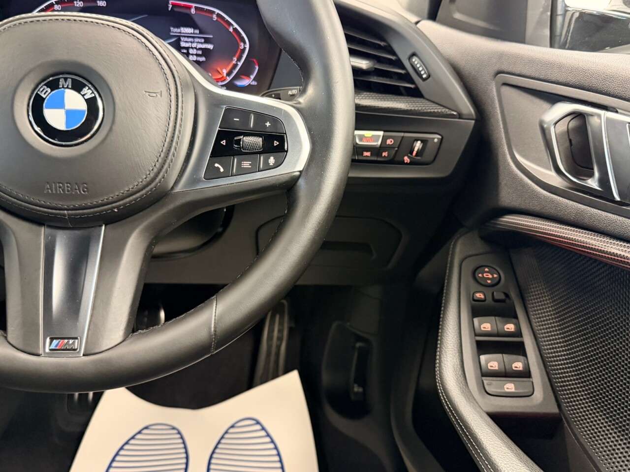 2021 BMW 1 SERIES 2021 BMW 1 SERIES