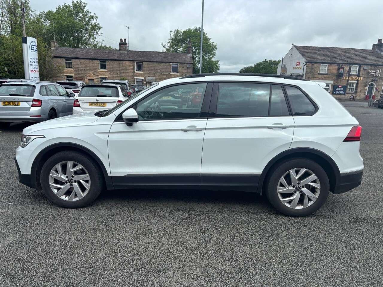 2022 VOLKSWAGEN TIGUAN 2022 VOLKSWAGEN TIGUAN