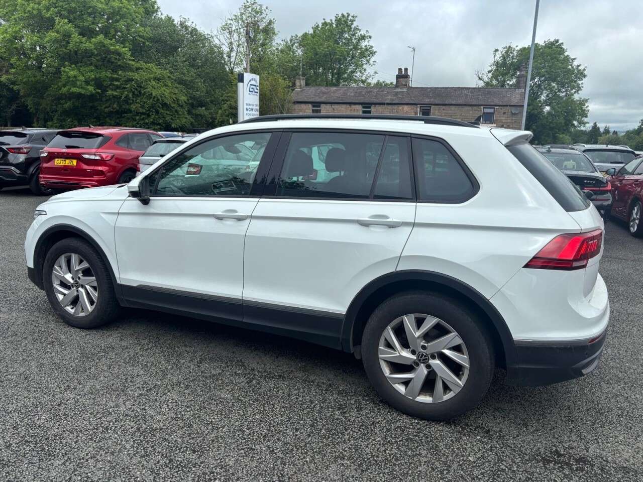 2022 VOLKSWAGEN TIGUAN 2022 VOLKSWAGEN TIGUAN