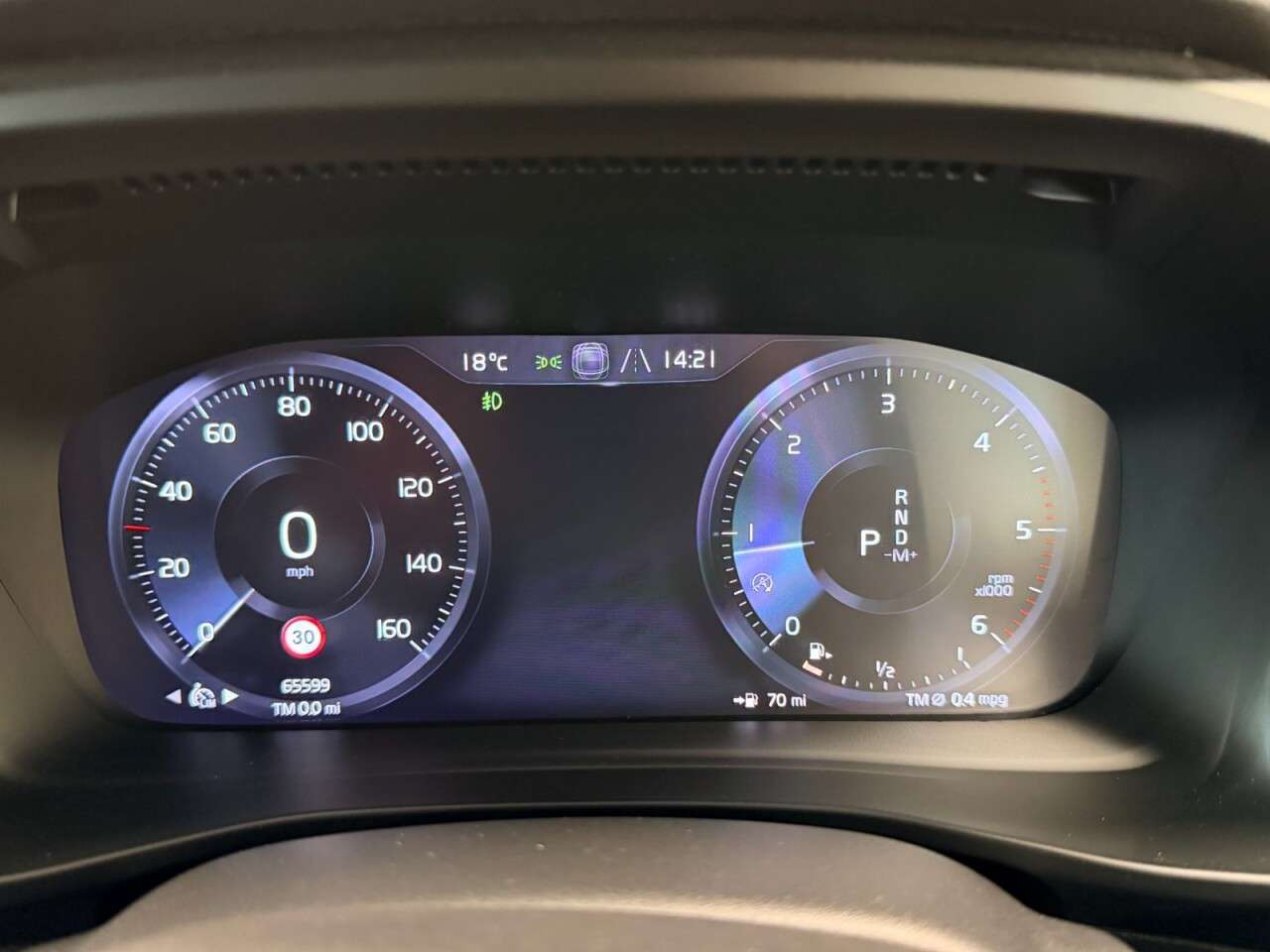 2020 VOLVO XC40 2020 VOLVO XC40