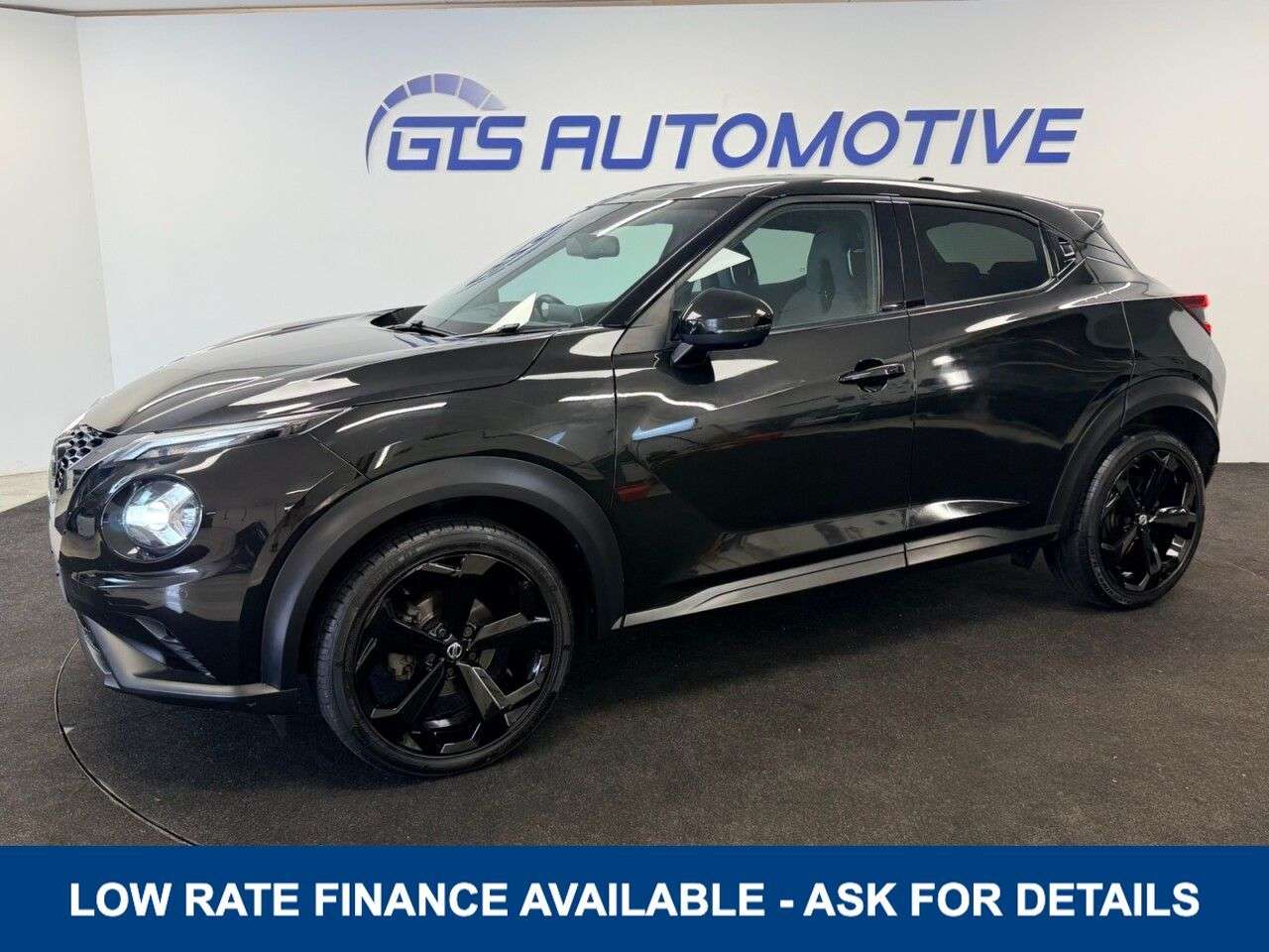A 2020 NISSAN JUKE 1.0 DIG-T TEKNA 115 BHP + SAT NAV + BOSE SOUND + CAMERA + HEATED SEATS SIX A 2020 NISSAN JUKE 1.0 DIG-T TEKNA 115 BHP + SAT NAV + BOSE SOUND + CAMERA + HEATED SEATS SIX