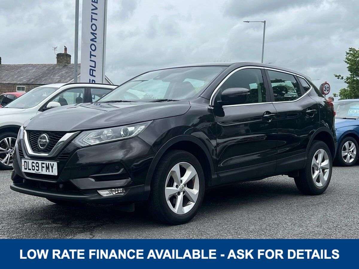 A 2019 NISSAN QASHQAI 1.3 DIG-T ACENTA PREMIUM 140 BHP A 2019 NISSAN QASHQAI 1.3 DIG-T ACENTA PREMIUM 140 BHP
