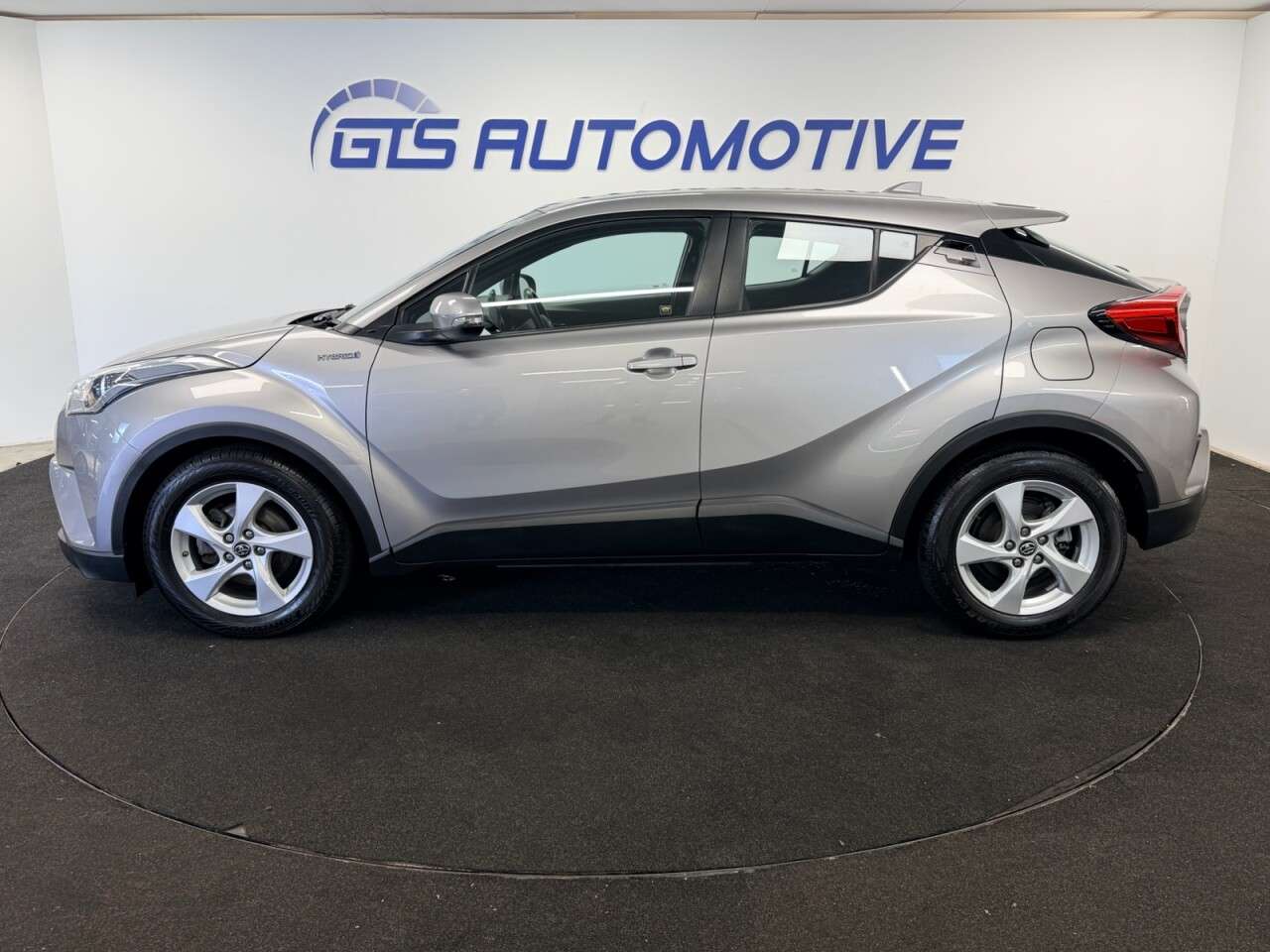 2018 TOYOTA C-HR 2018 TOYOTA C-HR