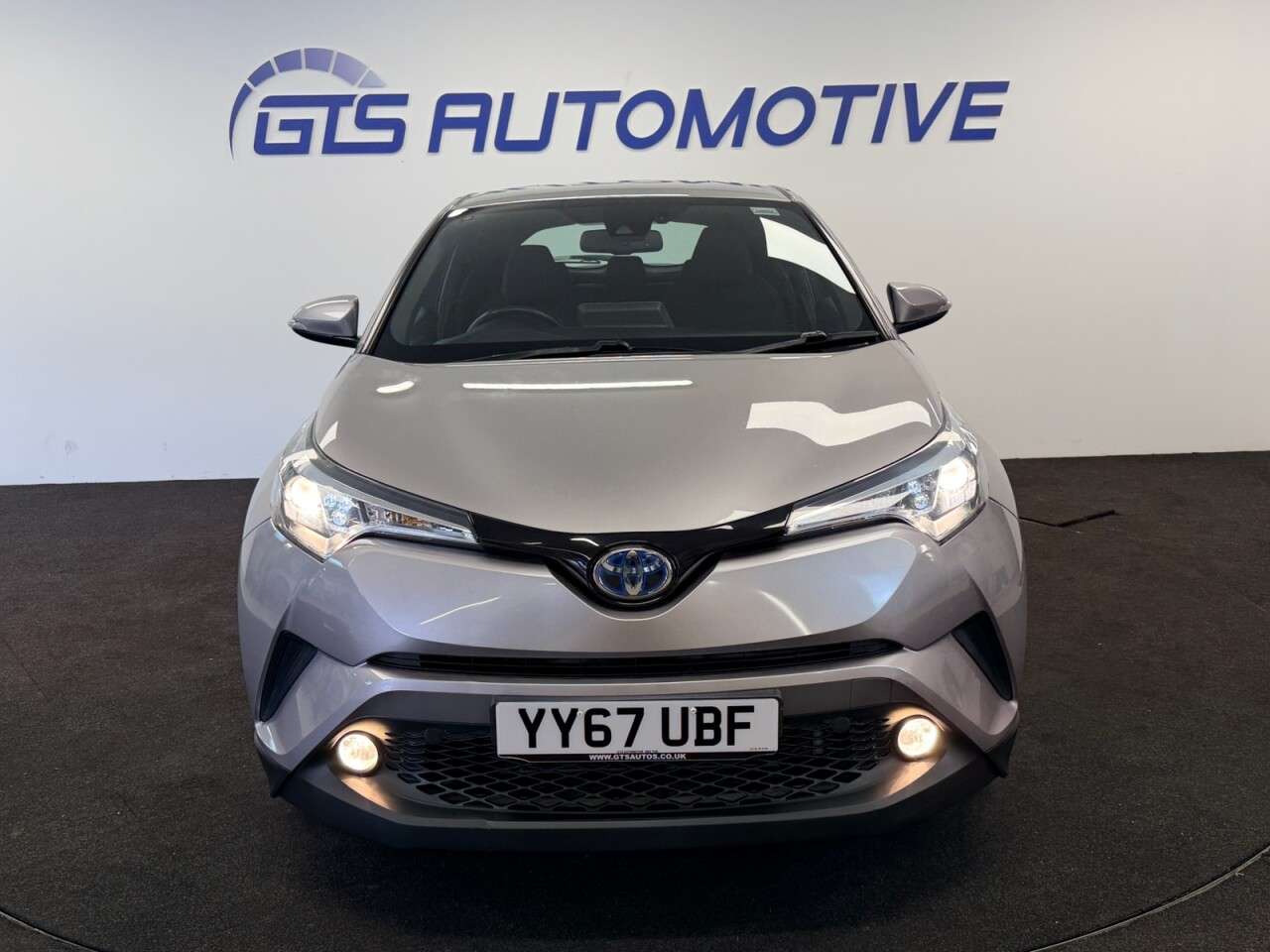 2018 TOYOTA C-HR 2018 TOYOTA C-HR