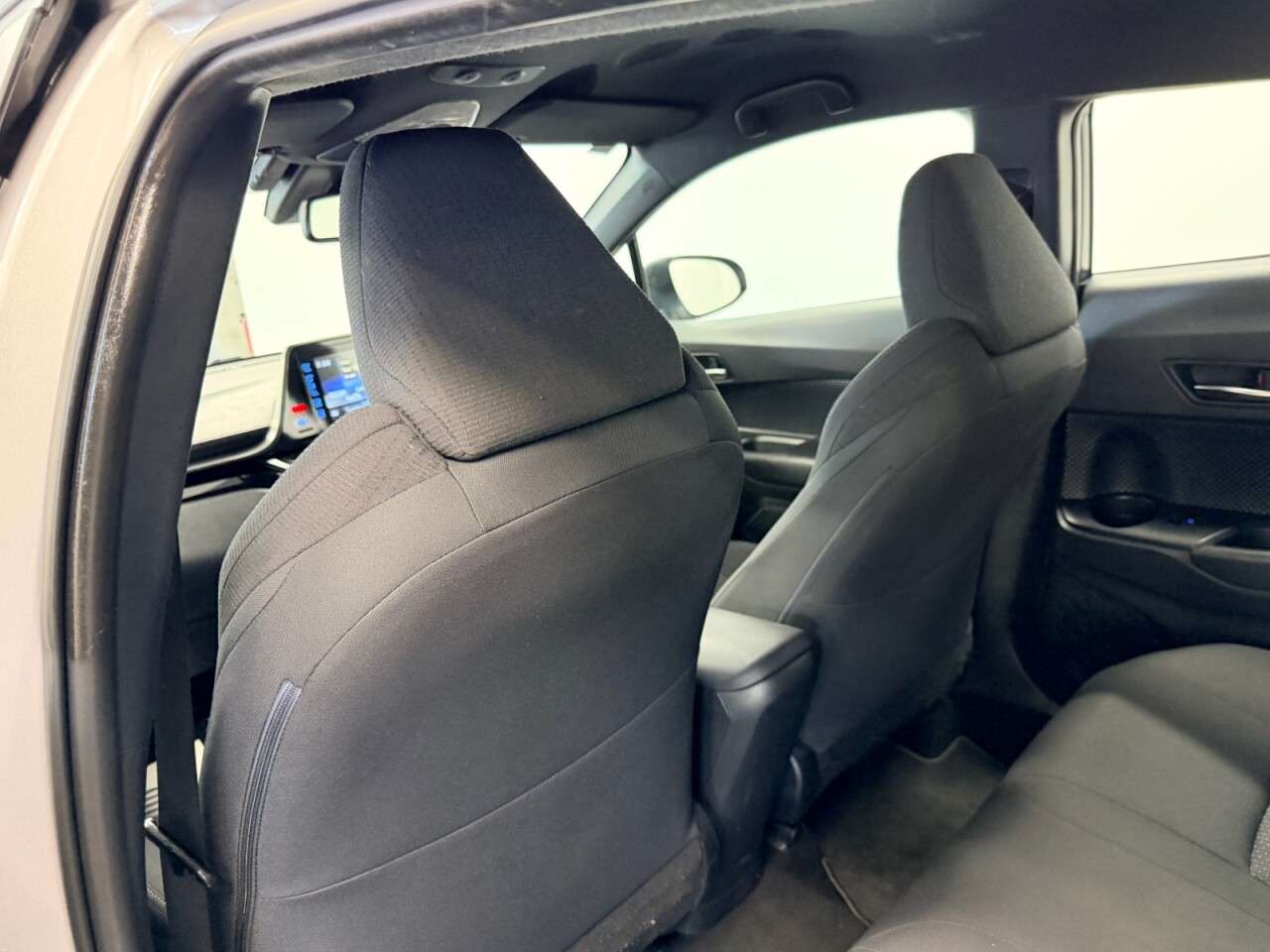 2018 TOYOTA C-HR 2018 TOYOTA C-HR