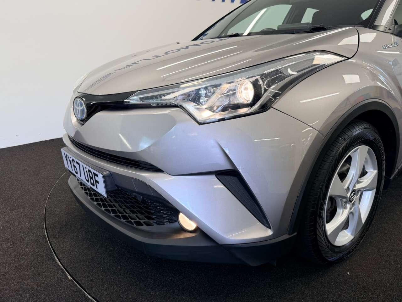 2018 TOYOTA C-HR 2018 TOYOTA C-HR