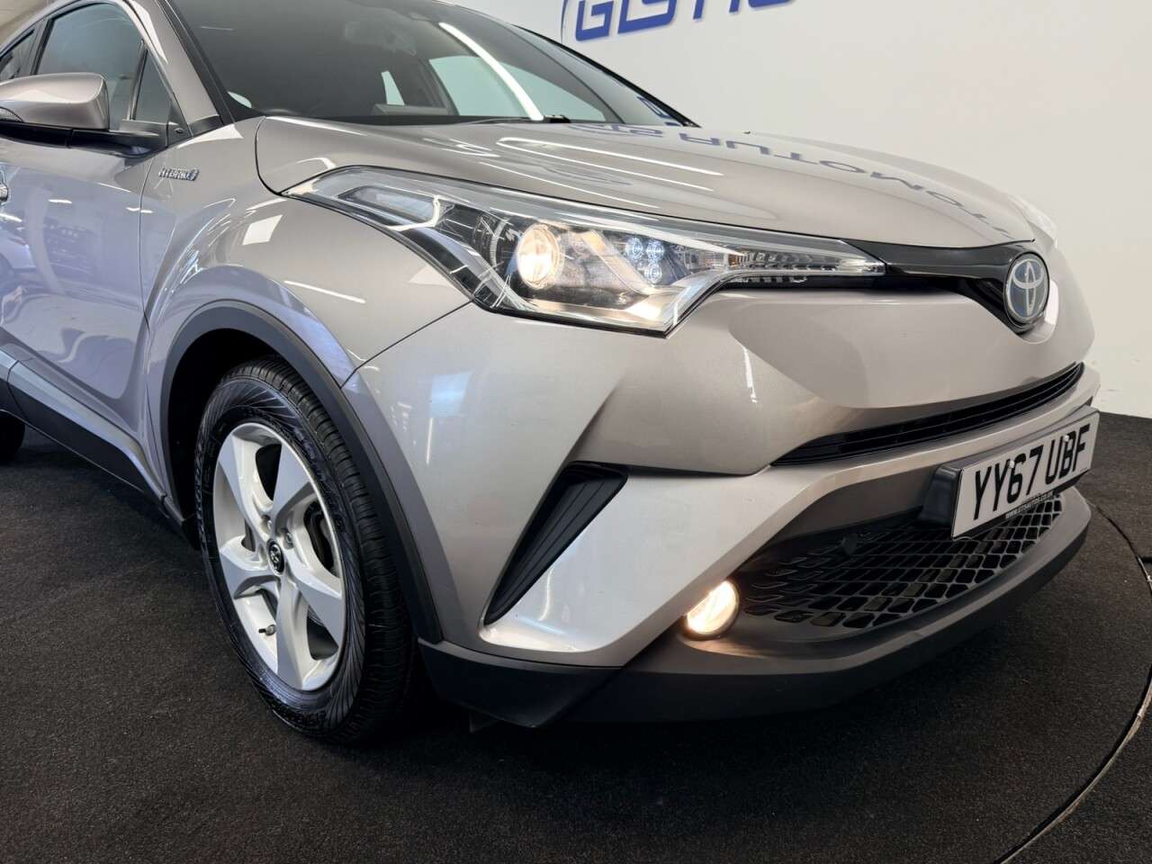 2018 TOYOTA C-HR 2018 TOYOTA C-HR