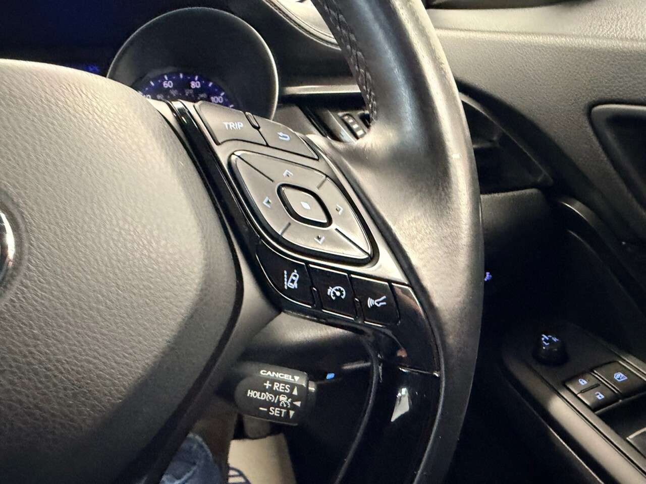 2018 TOYOTA C-HR 2018 TOYOTA C-HR