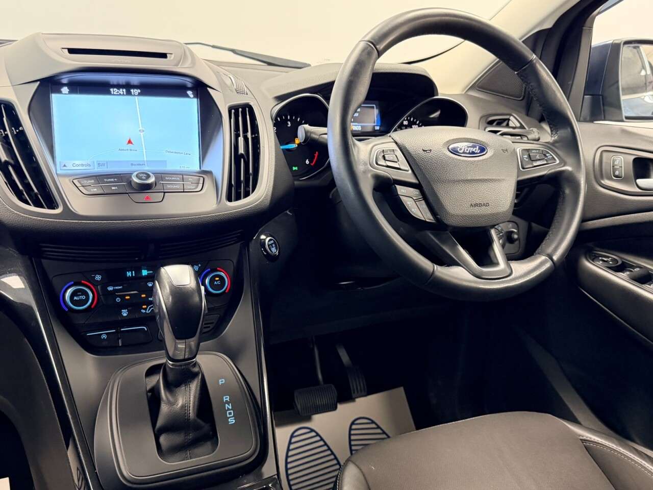 2019 FORD KUGA 2019 FORD KUGA