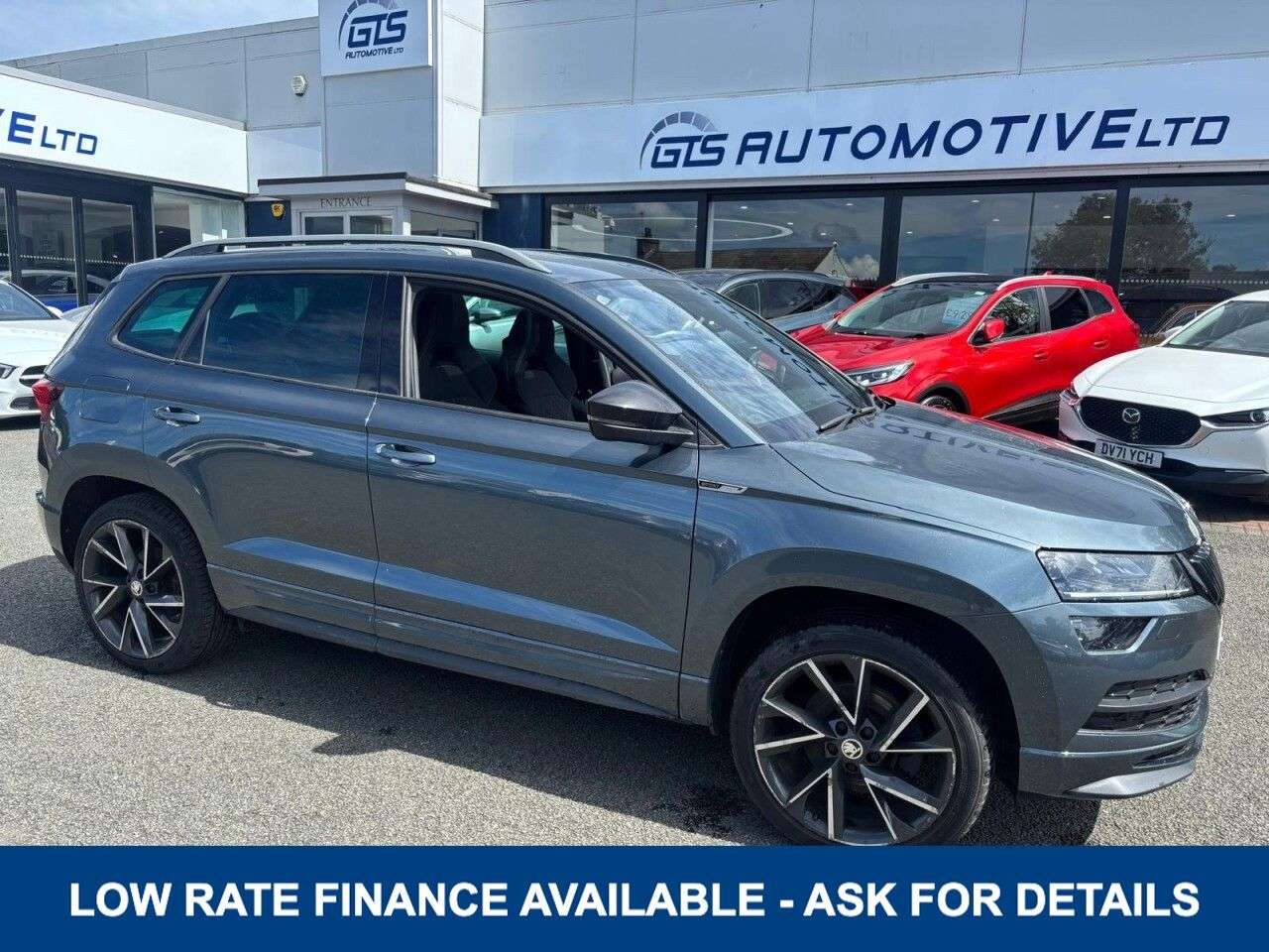 A 2019 SKODA KAROQ 2.0 TDI SPORTLINE 4WD 150 BHP + SAT NAV + GLASS SUNROOF + HEATED SEATS A 2019 SKODA KAROQ 2.0 TDI SPORTLINE 4WD 150 BHP + SAT NAV + GLASS SUNROOF + HEATED SEATS