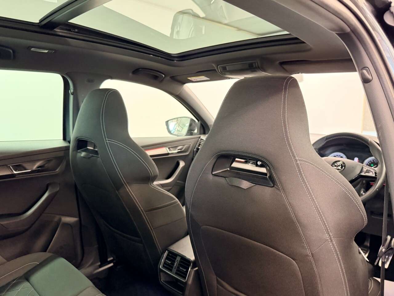 2019 SKODA KAROQ 2019 SKODA KAROQ