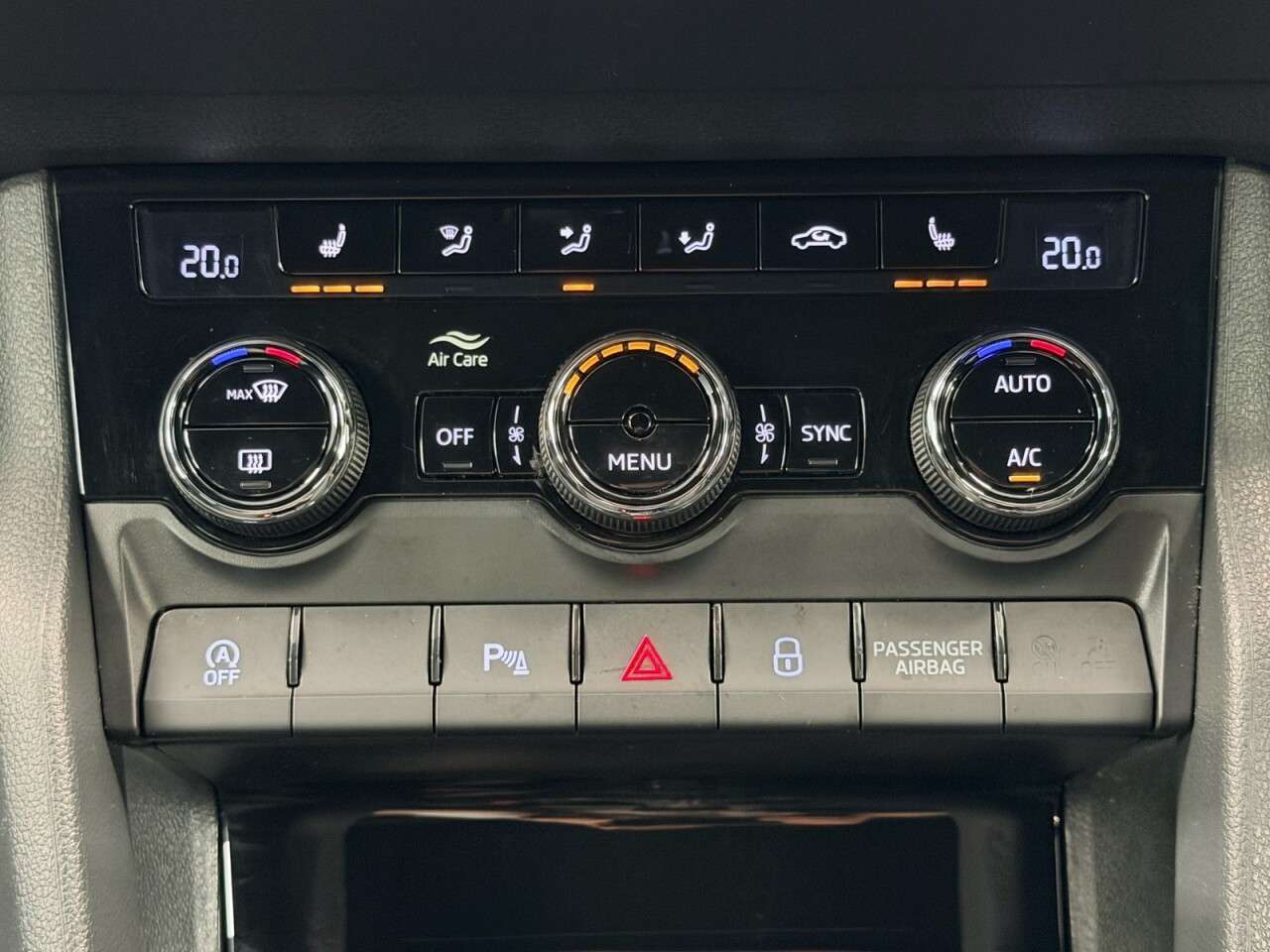 2019 SKODA KAROQ 2019 SKODA KAROQ