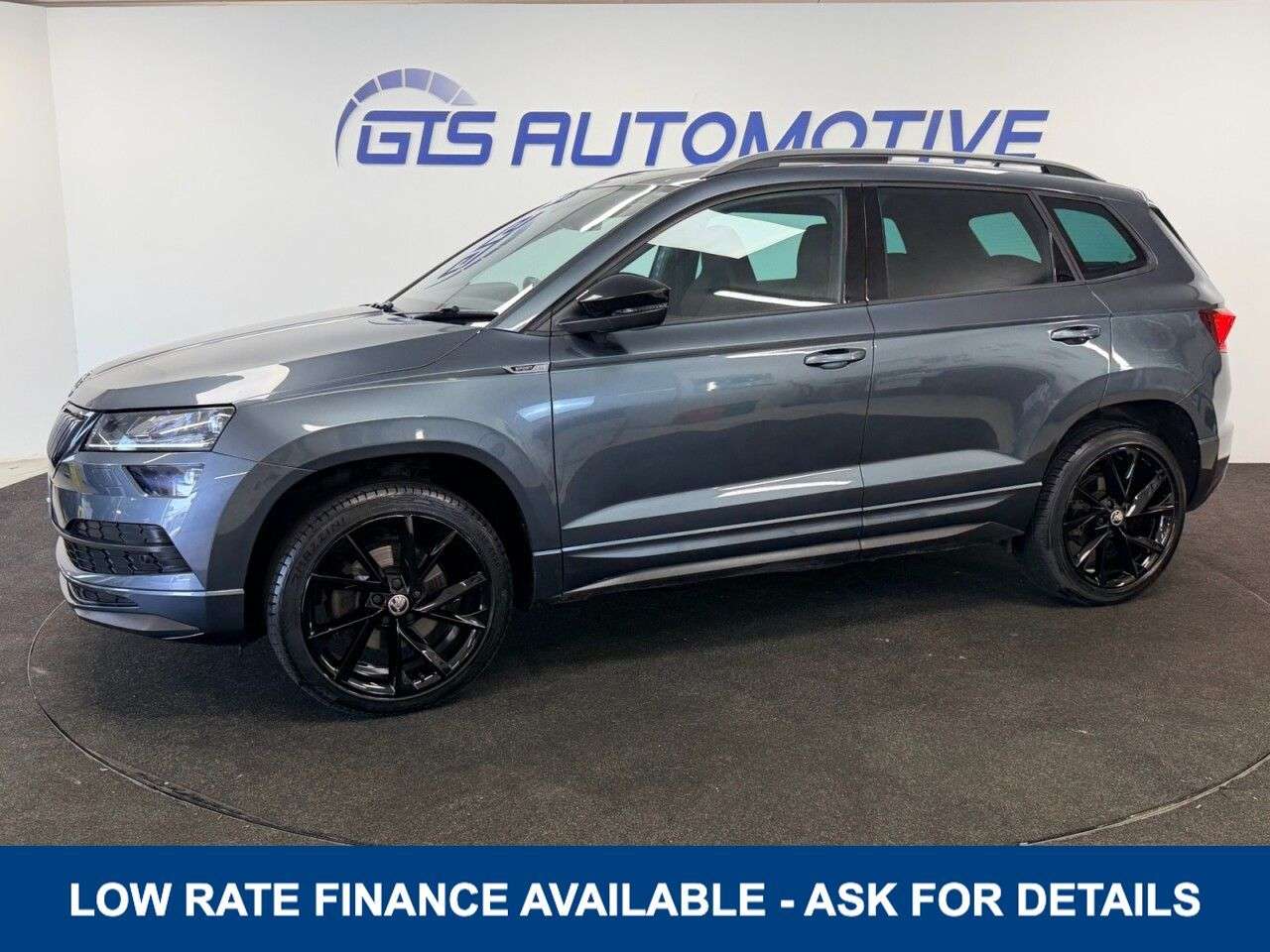 A 2019 SKODA KAROQ 2.0 TDI SPORTLINE 4WD 150 BHP + SAT NAV + GLASS SUNROOF + HEATED SEATS SIX A 2019 SKODA KAROQ 2.0 TDI SPORTLINE 4WD 150 BHP + SAT NAV + GLASS SUNROOF + HEATED SEATS SIX