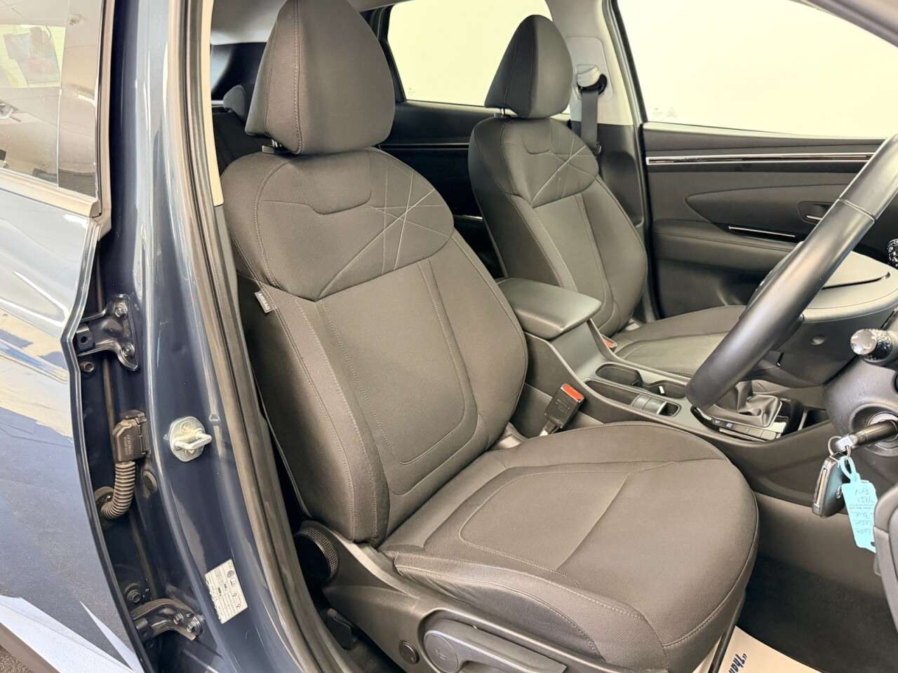 A 2021 HYUNDAI TUCSON 1.6 T-GDi SE CONNECT 150 BHP + SAT NAV + REAR CAMERA SIX MONTH WARRANTY APR A 2021 HYUNDAI TUCSON 1.6 T-GDi SE CONNECT 150 BHP + SAT NAV + REAR CAMERA SIX MONTH WARRANTY APR