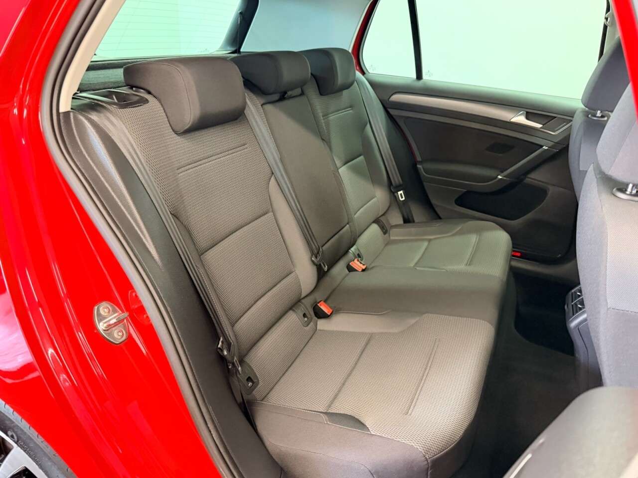 2019 VOLKSWAGEN GOLF 2019 VOLKSWAGEN GOLF