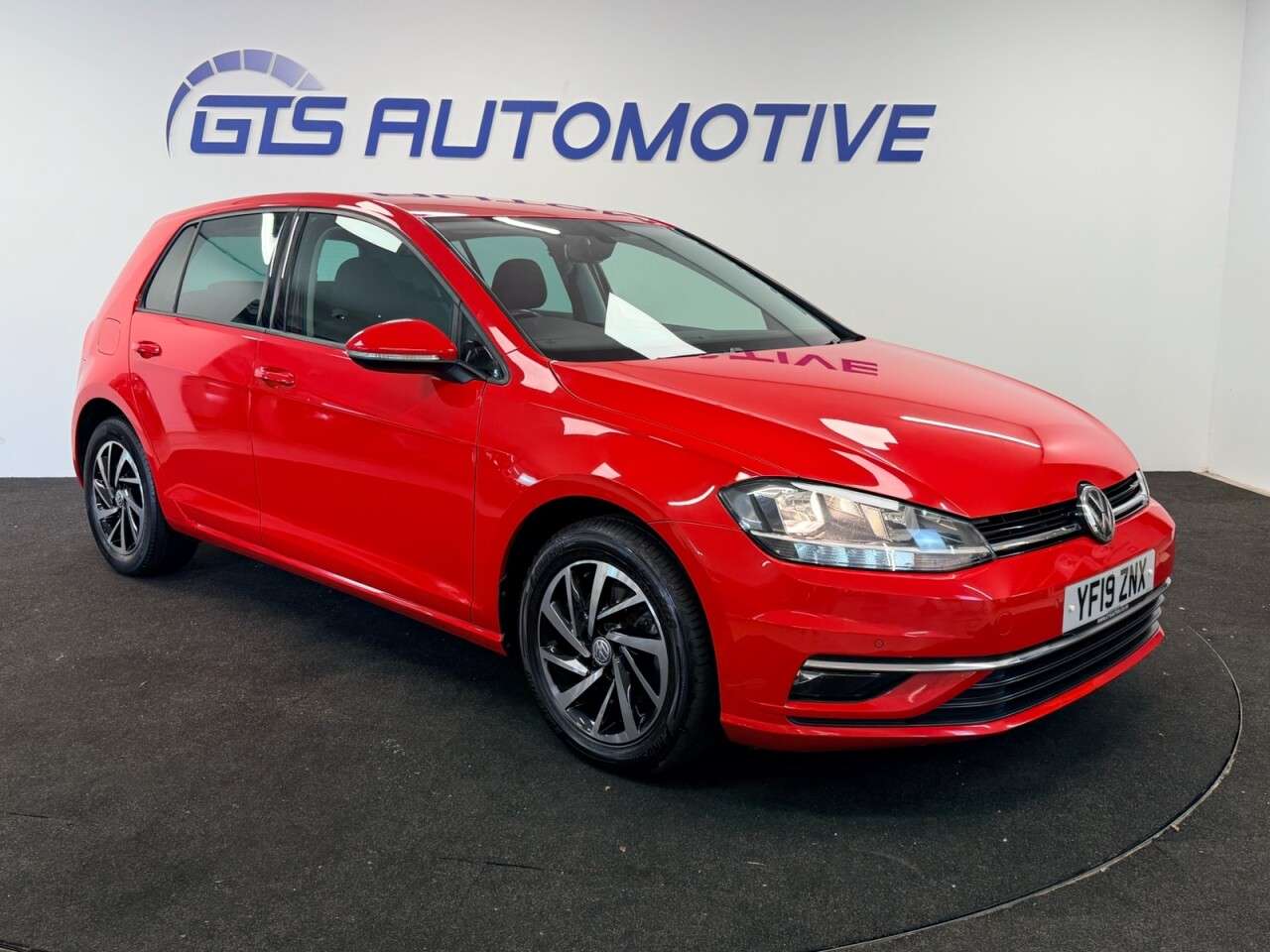 2019 VOLKSWAGEN GOLF 2019 VOLKSWAGEN GOLF