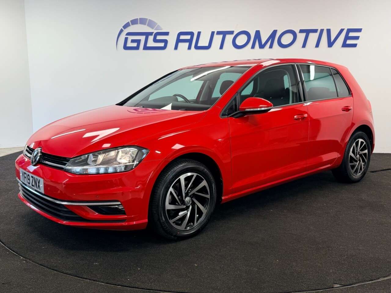 2019 VOLKSWAGEN GOLF 2019 VOLKSWAGEN GOLF