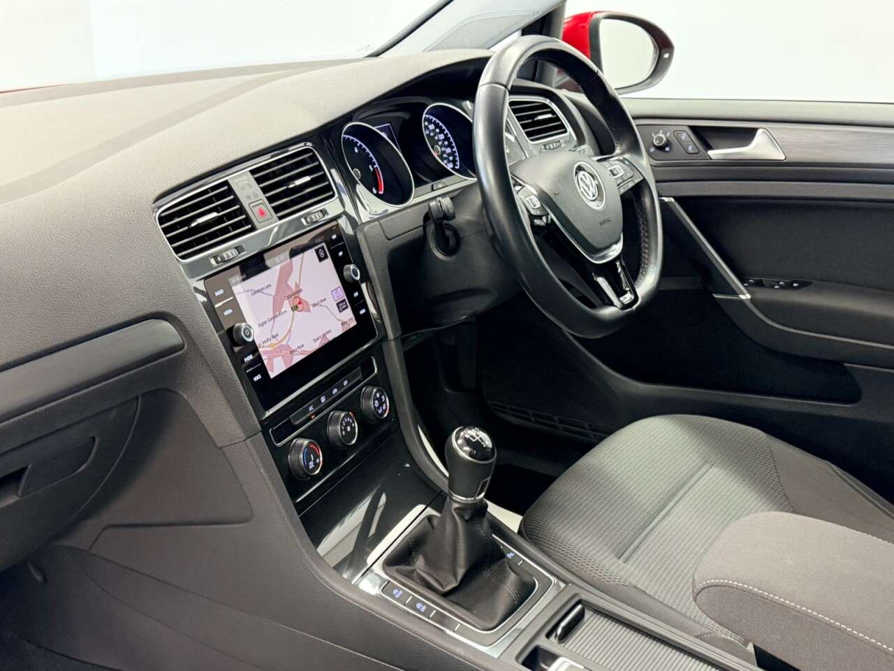 2019 VOLKSWAGEN GOLF 2019 VOLKSWAGEN GOLF