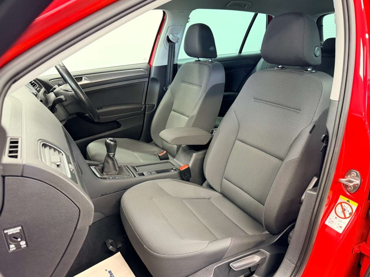 2019 VOLKSWAGEN GOLF 2019 VOLKSWAGEN GOLF