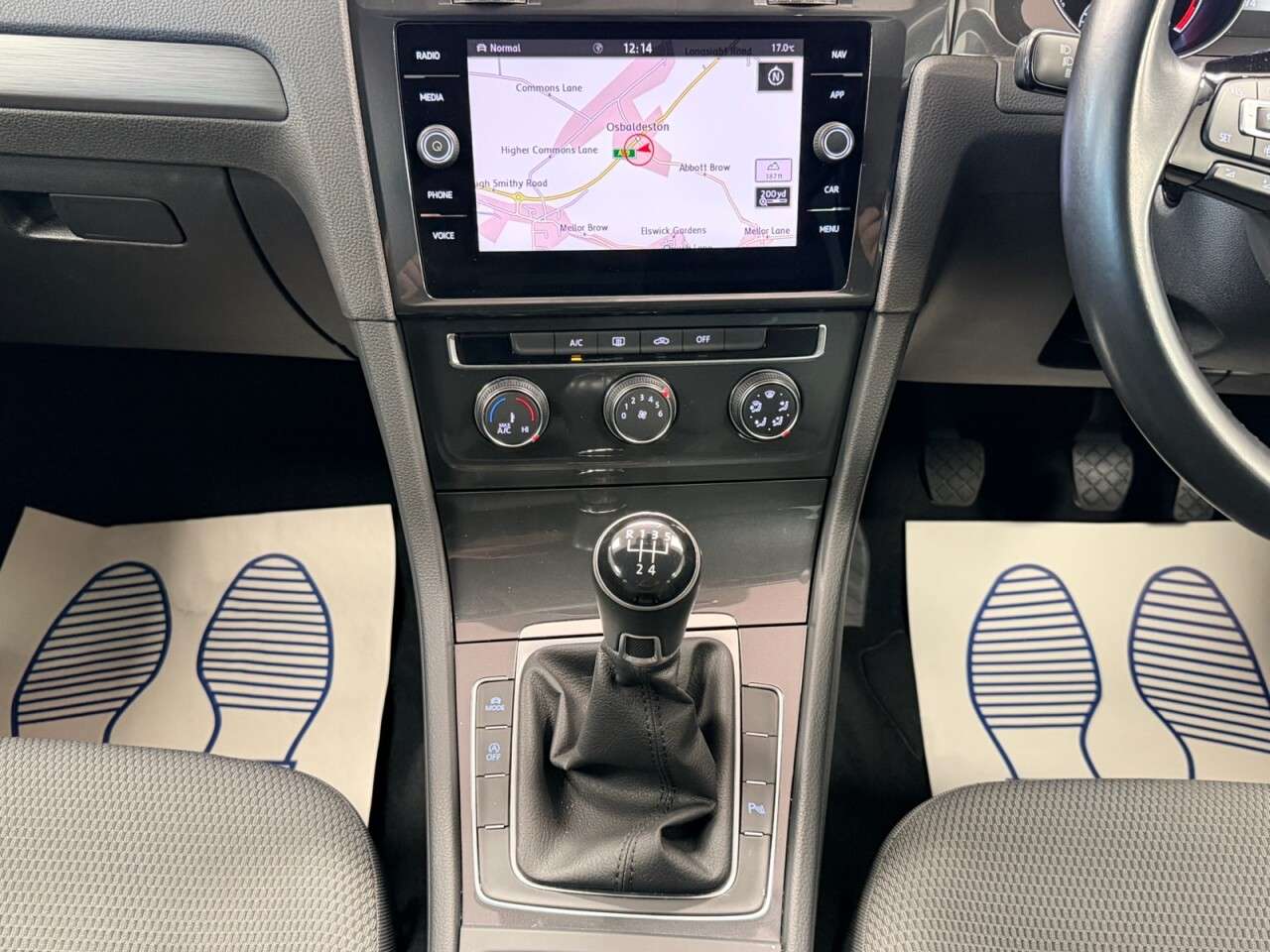 2019 VOLKSWAGEN GOLF 2019 VOLKSWAGEN GOLF
