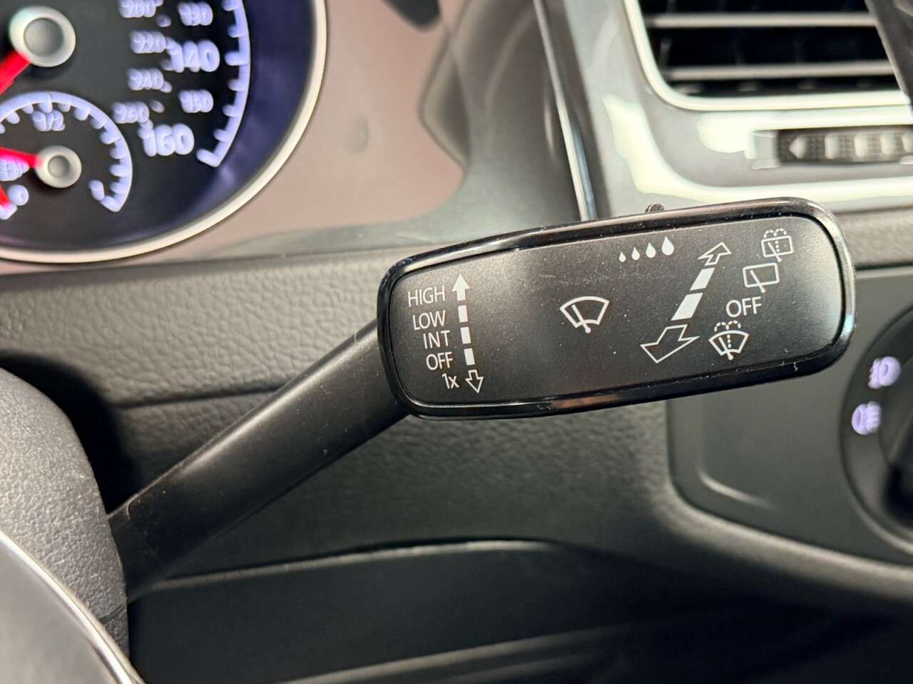 2019 VOLKSWAGEN GOLF 2019 VOLKSWAGEN GOLF