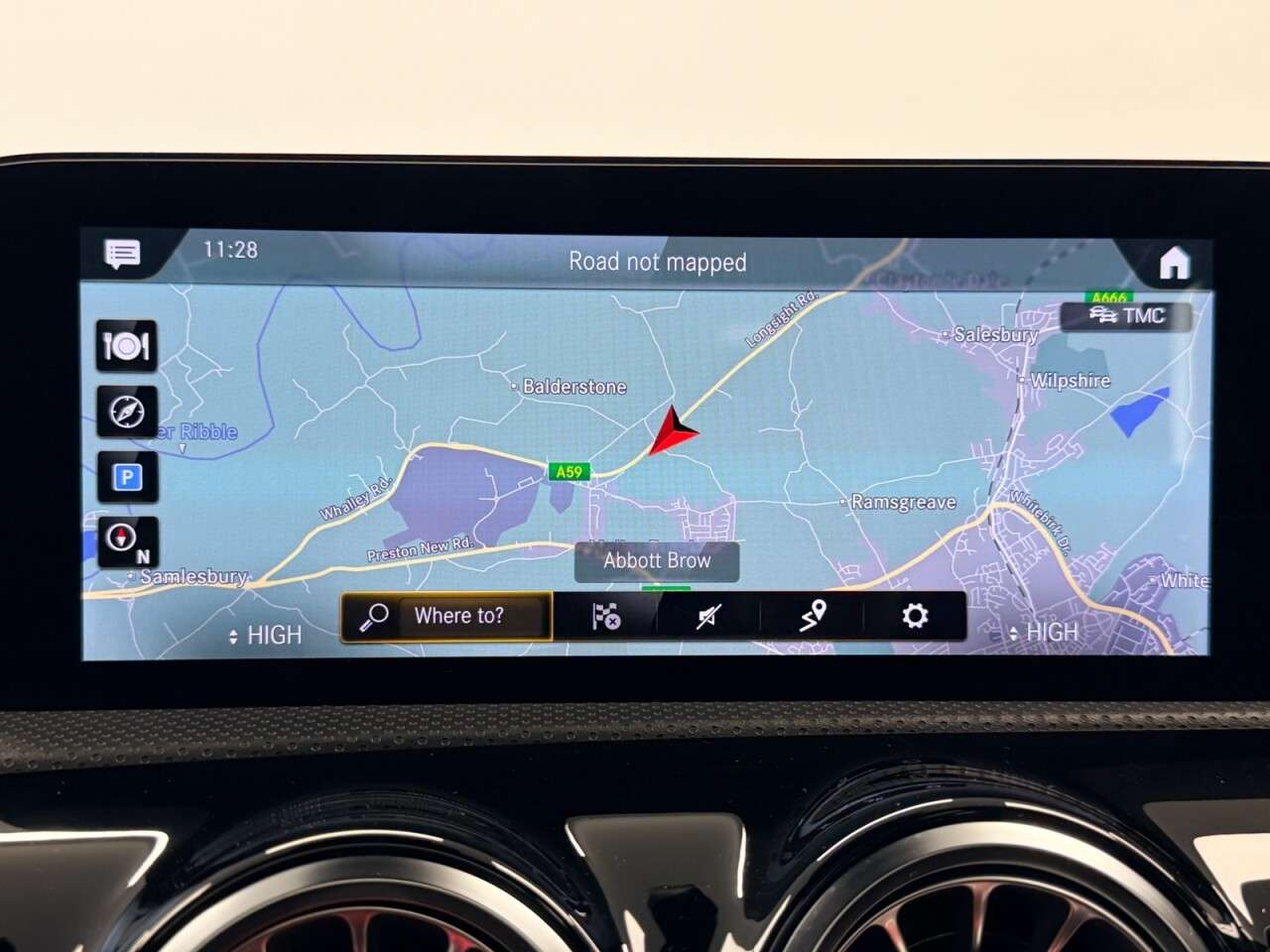 A 2021 MERCEDES-BENZ A CLASS SALOON A200d AMG LINE PREMIUM PLUS 8G-DCT AUTO 150 BHP + SAT NAV + SUNROOF SIX MON A 2021 MERCEDES-BENZ A CLASS SALOON A200d AMG LINE PREMIUM PLUS 8G-DCT AUTO 150 BHP + SAT NAV + SUNROOF SIX MON